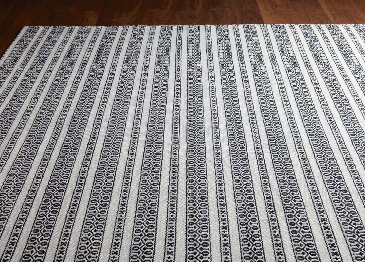 Woven Symmetry Rug, Cream/Black Flat Woven Rugs