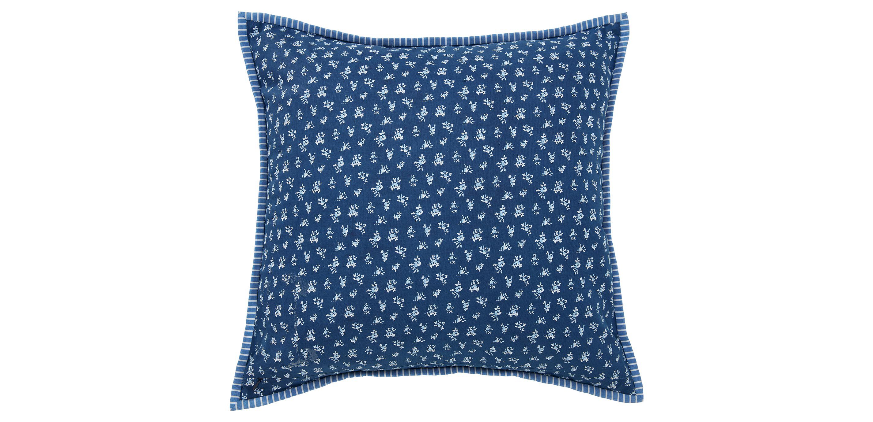 Navy and White Floral Pillow_1