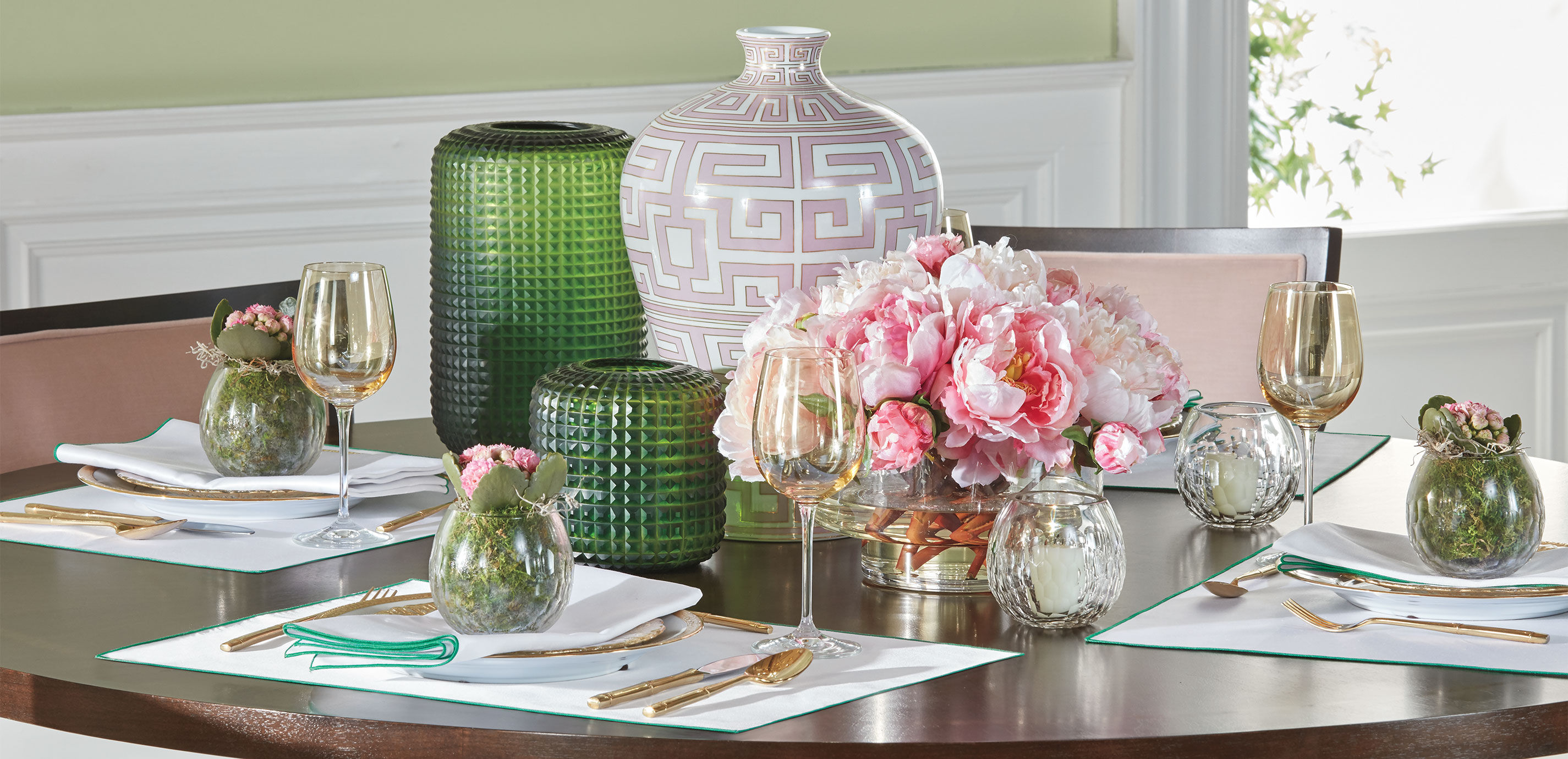 Small Lucira Emerald Vase_6