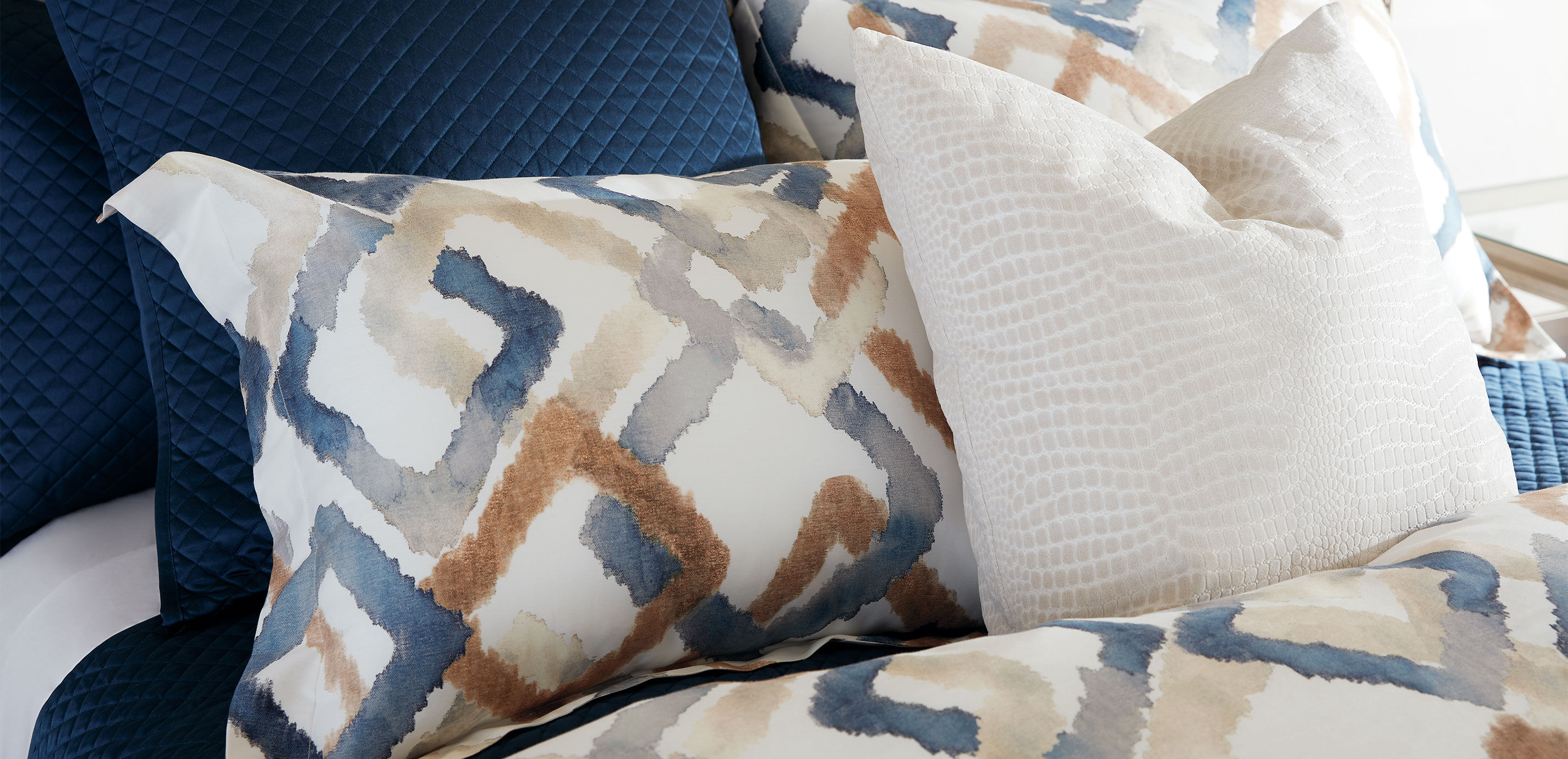 Geo Multi Duvet Cover and Shams Set_4