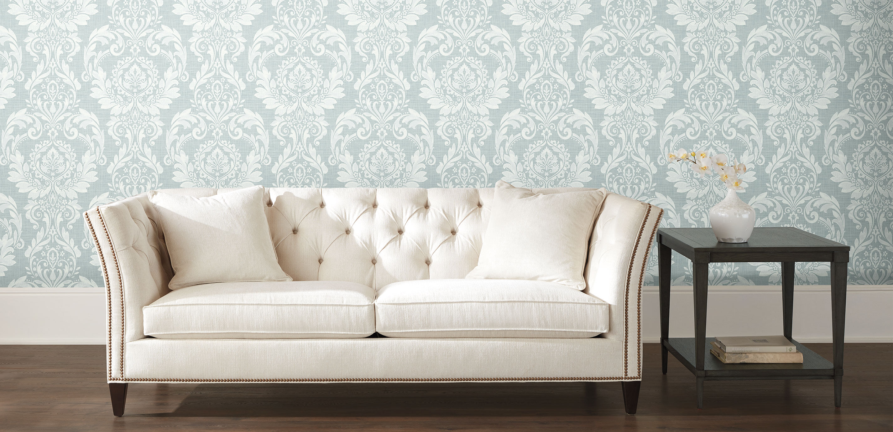 Bettina Damask Wallpaper_1