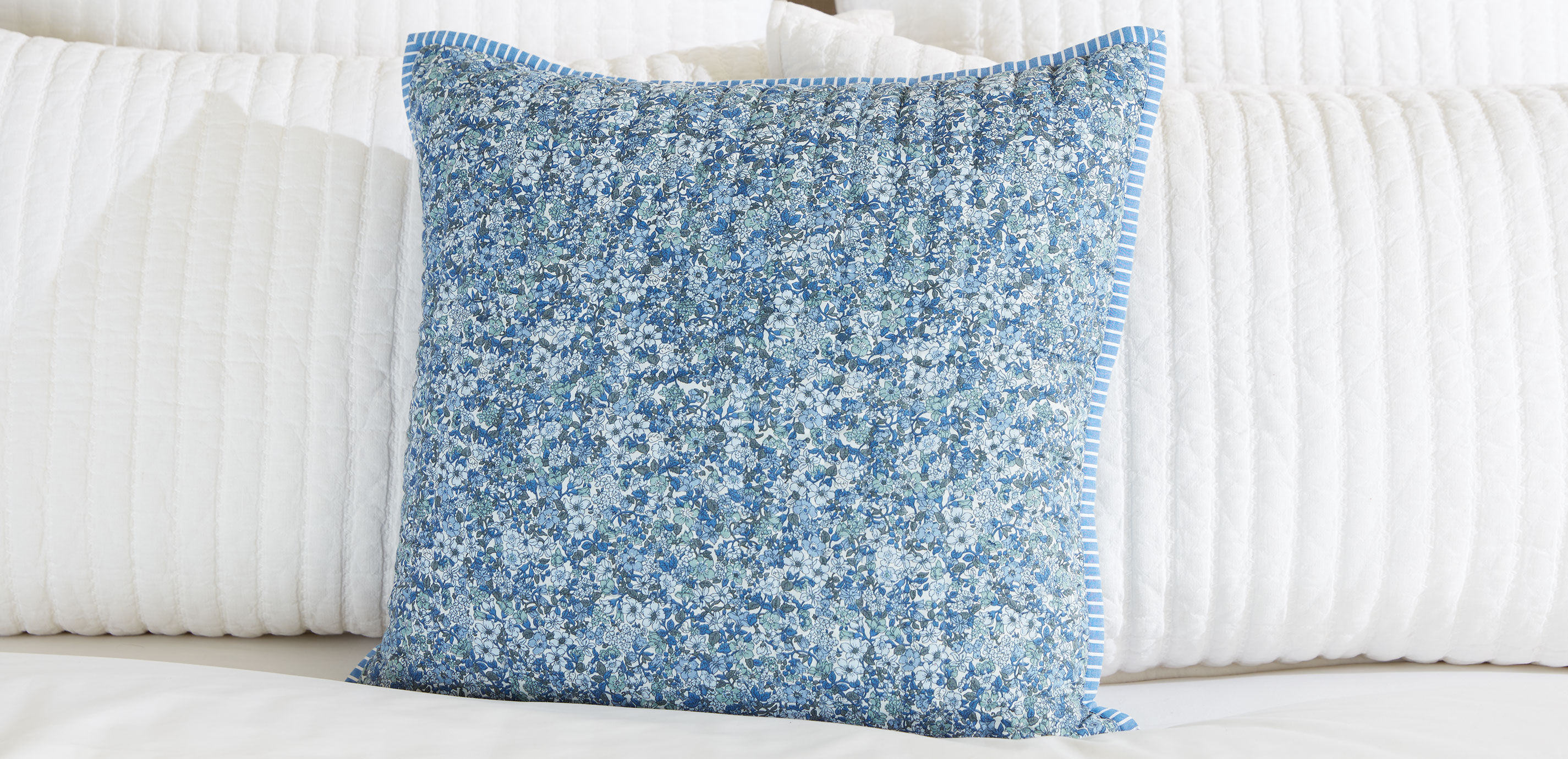 Ditzy Floral Quilted Pillow_2