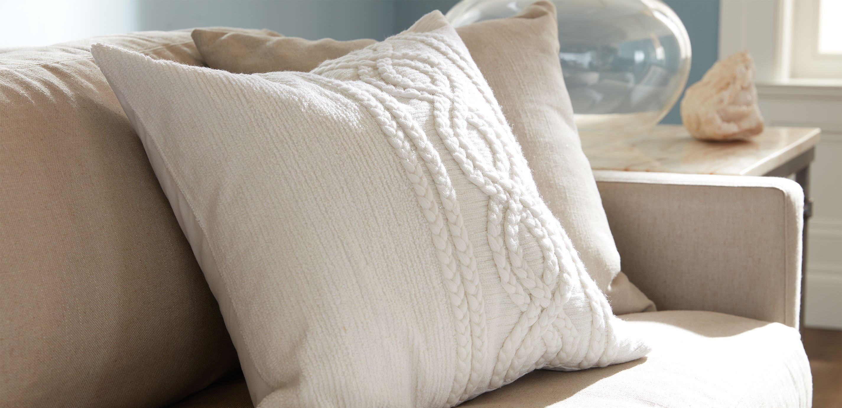 Textured Braid Trim Pillow_1