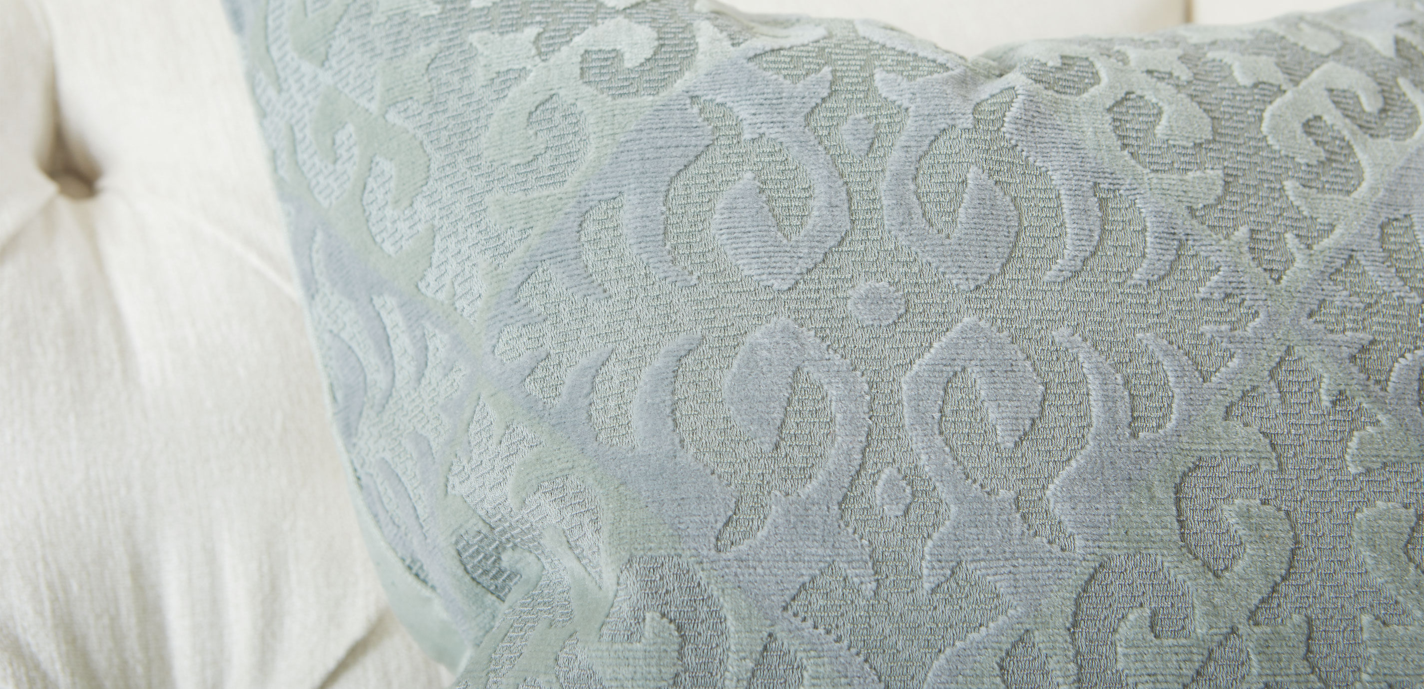 Ombre Cut Velvet Square Pillow, 20"_2