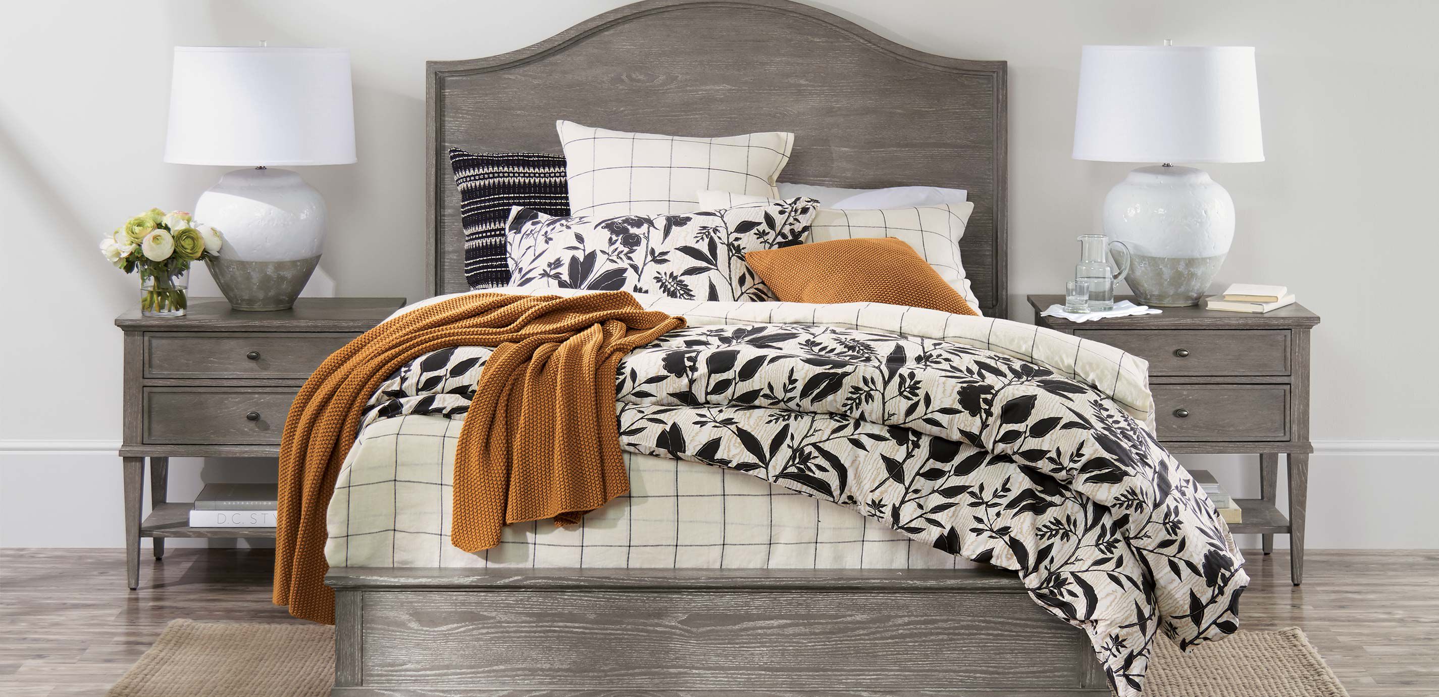 Ethan allen online clermont bed