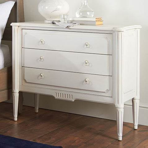 Julian Chest Product Tile Hover Image 379201