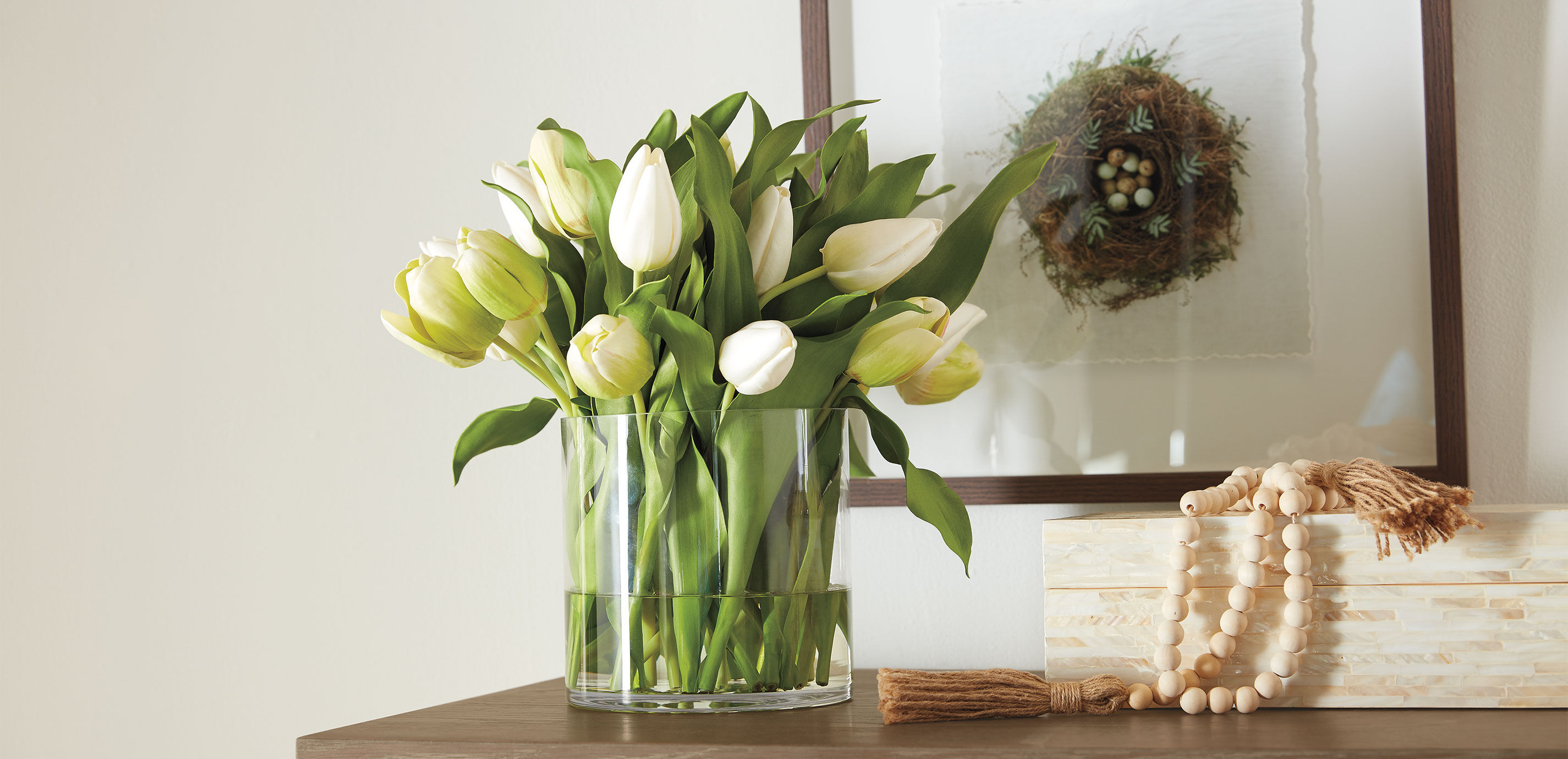 White Tulip Watergarden_4