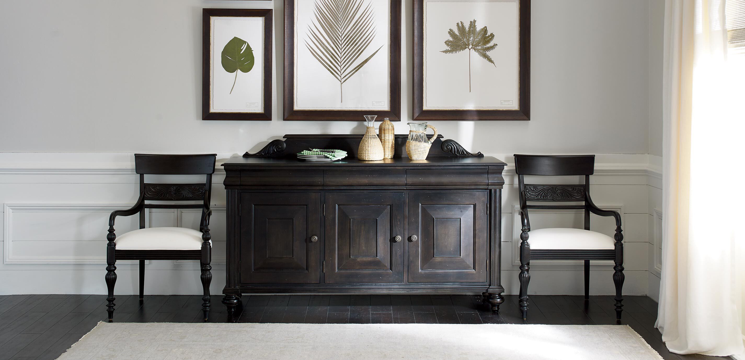 Mackenzie Armchair_12