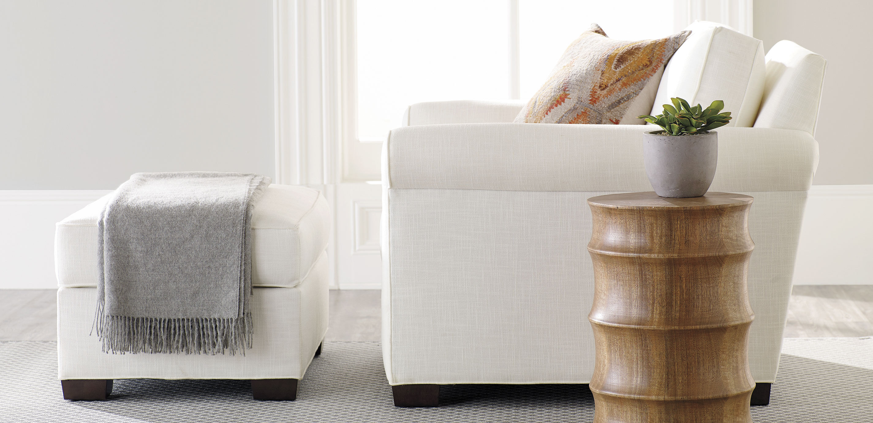 Spencer Ottoman_2