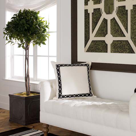 Bayleaf Ball Topiary Product Tile Hover Image 445124