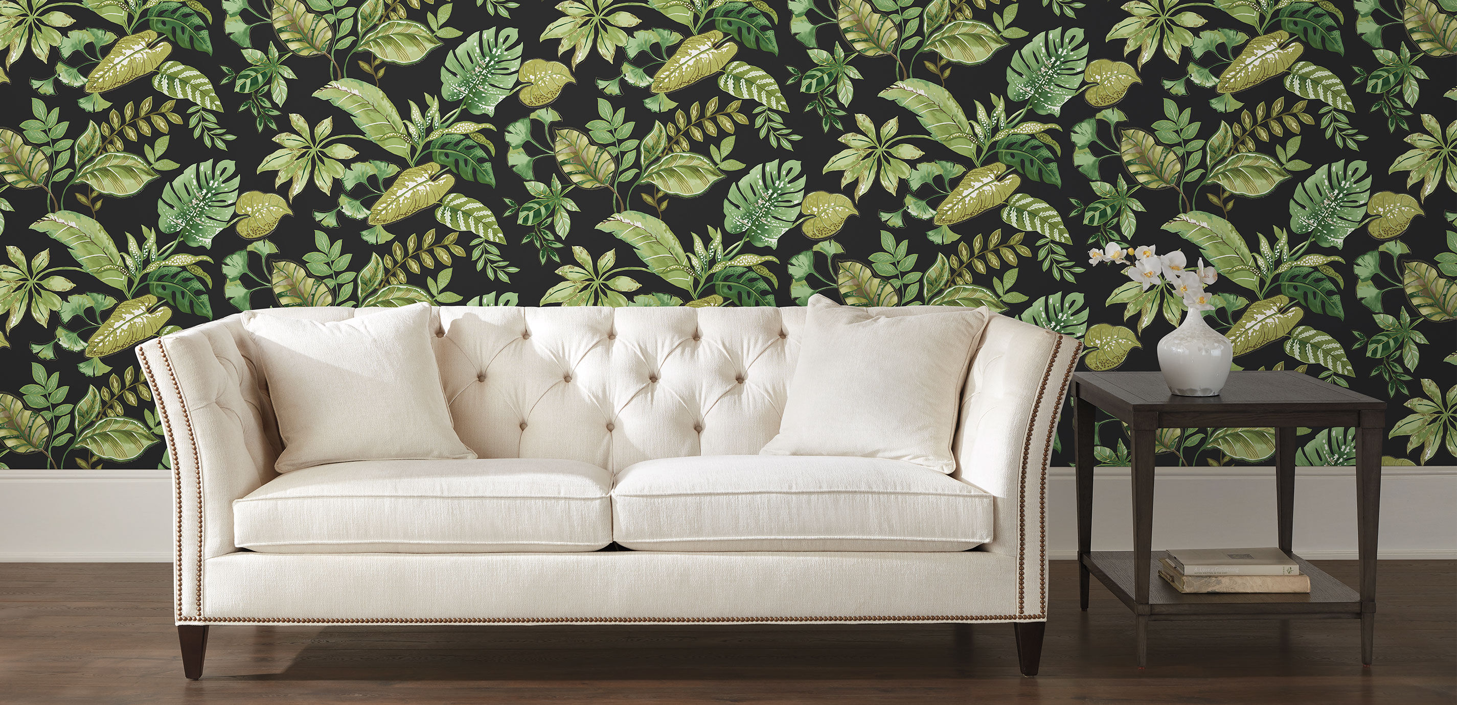 Greenhouse Floral Wallpaper_1