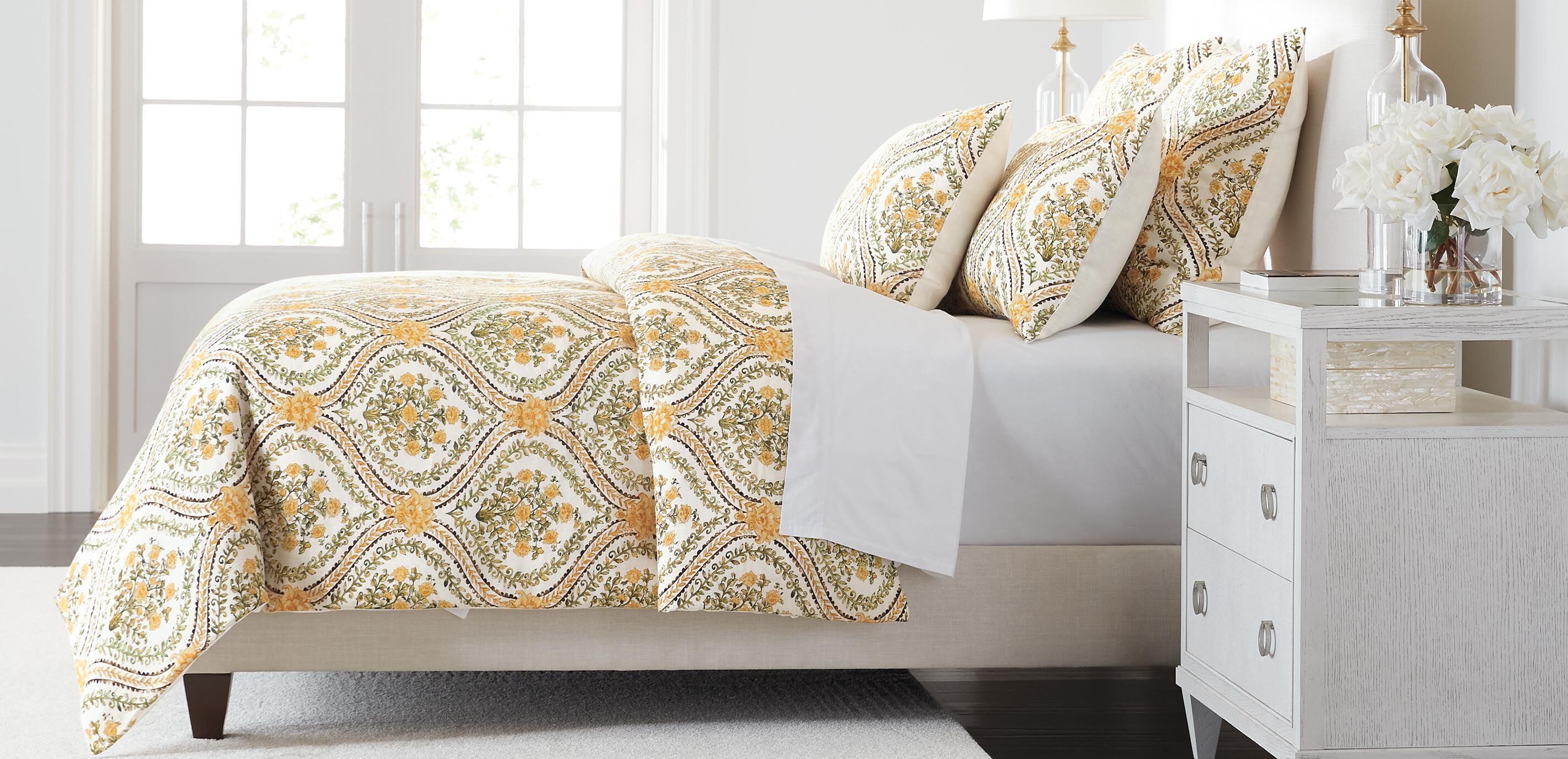 Gold Floral Duvet Cover and Shams Set_1