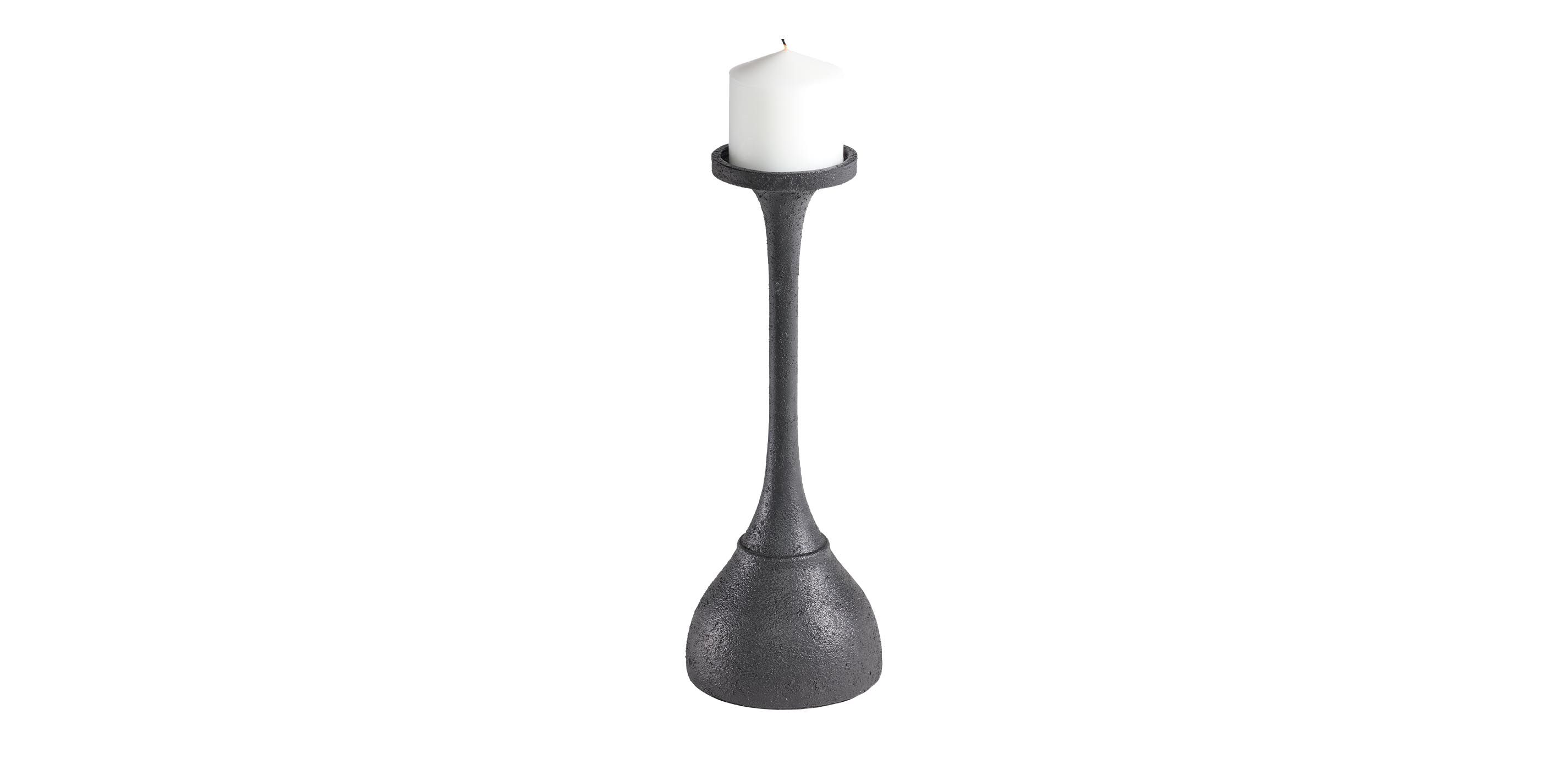 Waylan Candlestick Pillar