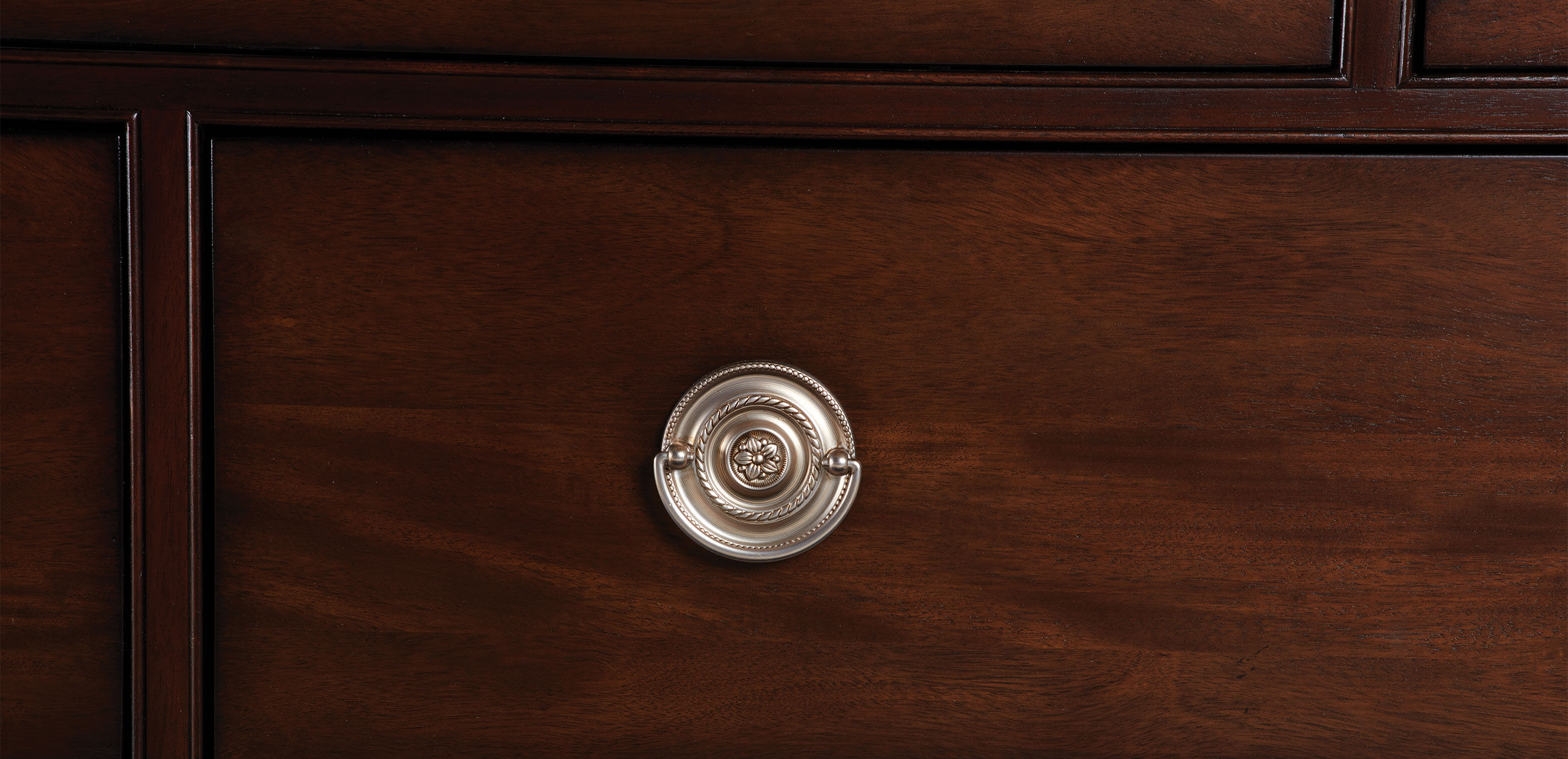 Oxford Brown (523) Finish Sample_2