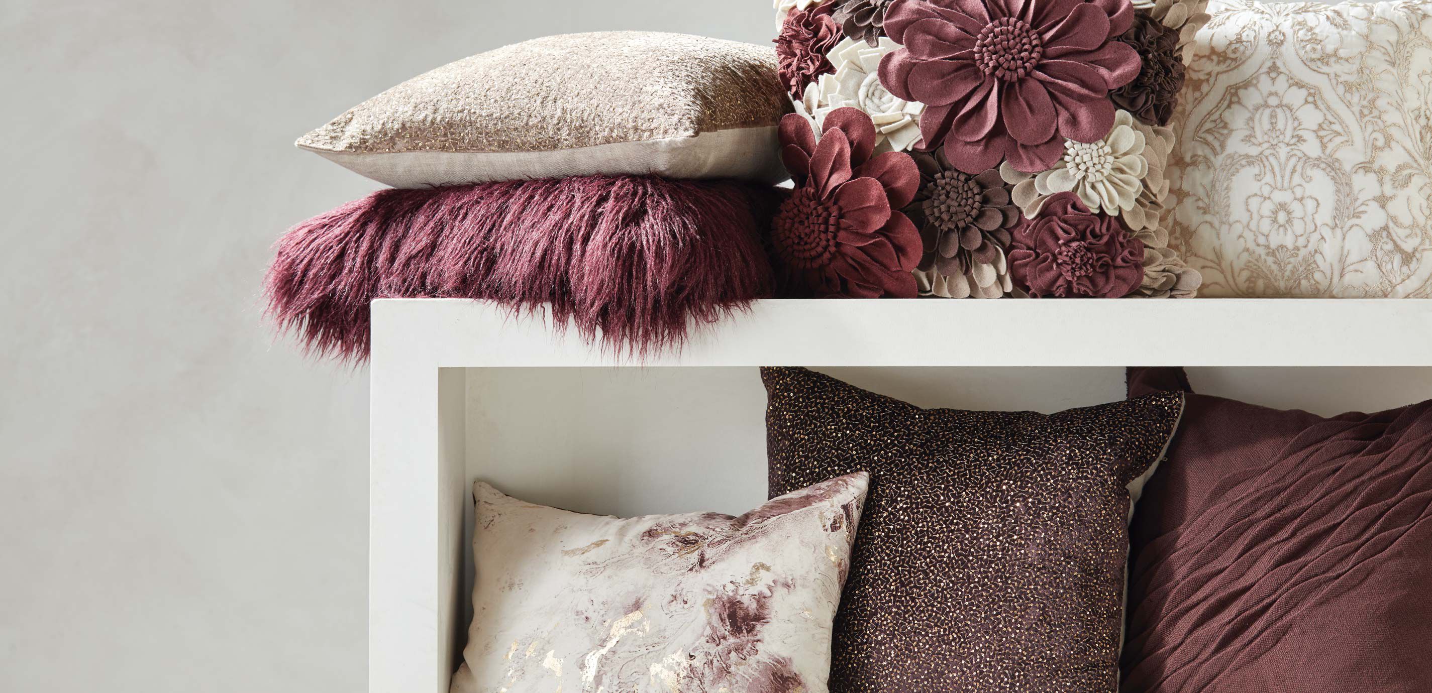 Diagonal Pleated Pillow_2