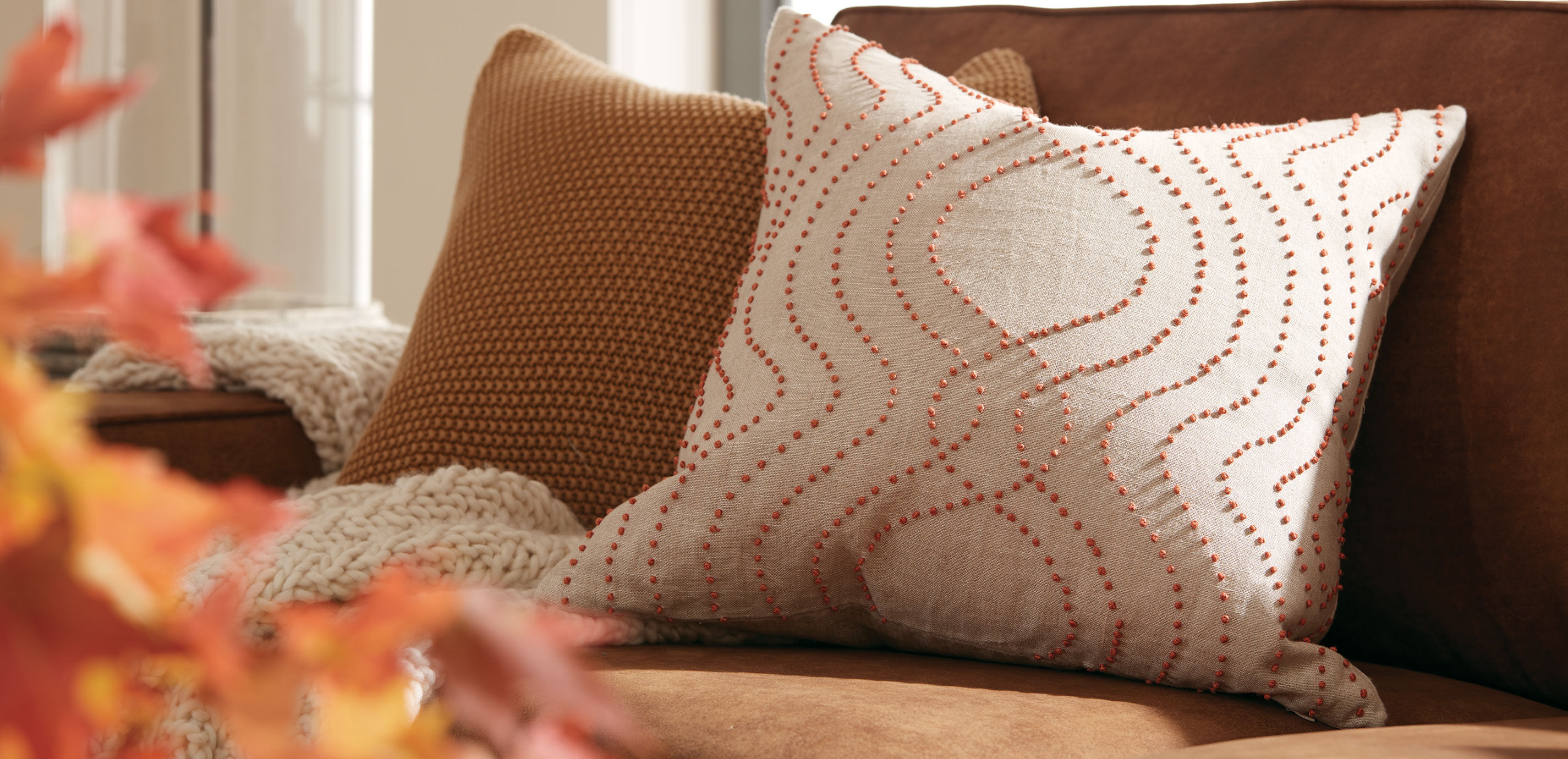 Knotted Ogee Pillow_7