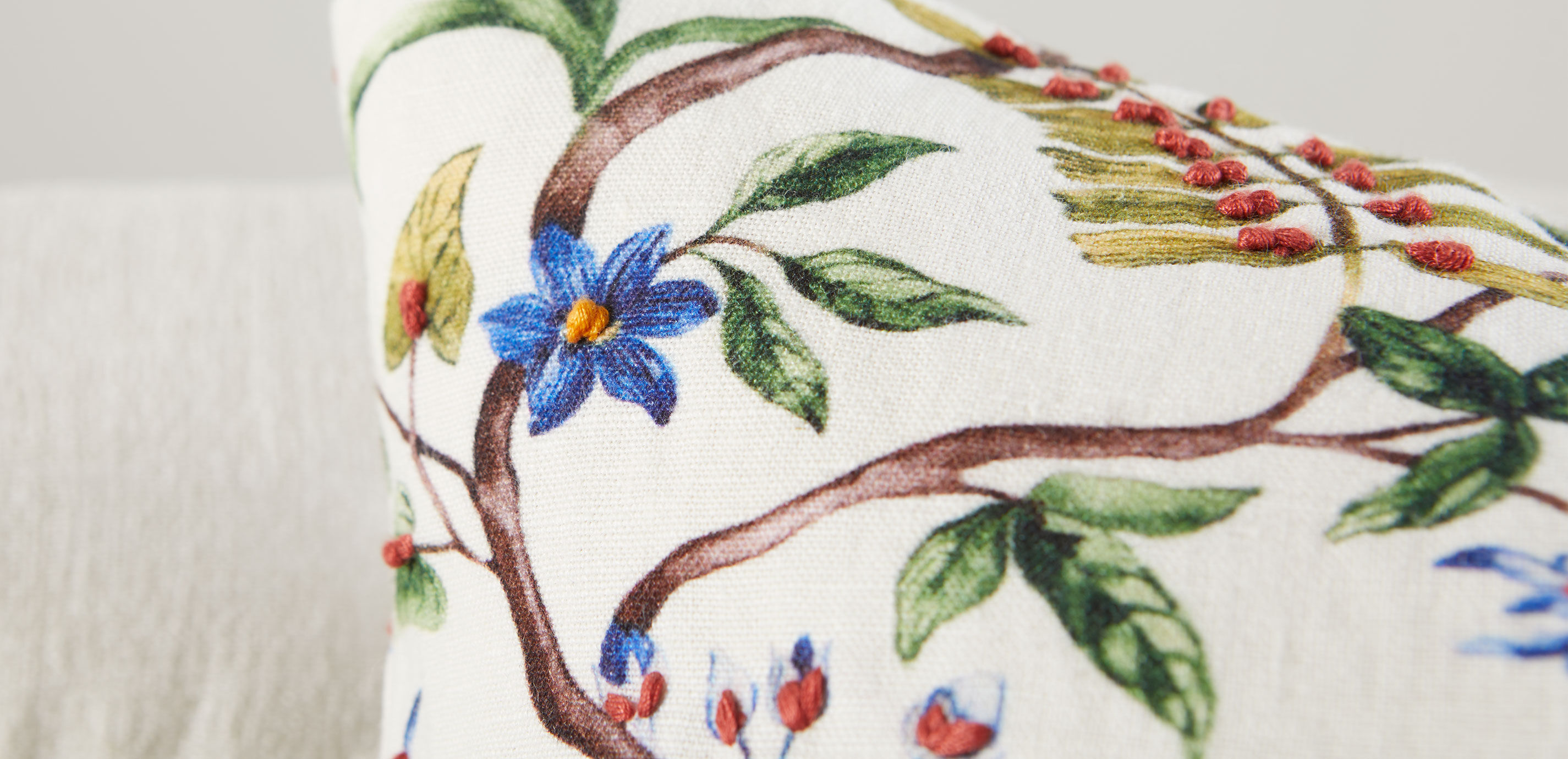 Multi Floral Print Knotted Pillow_2