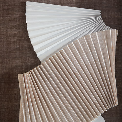 Curved Paper Fan Product Tile Hover Image 073251A