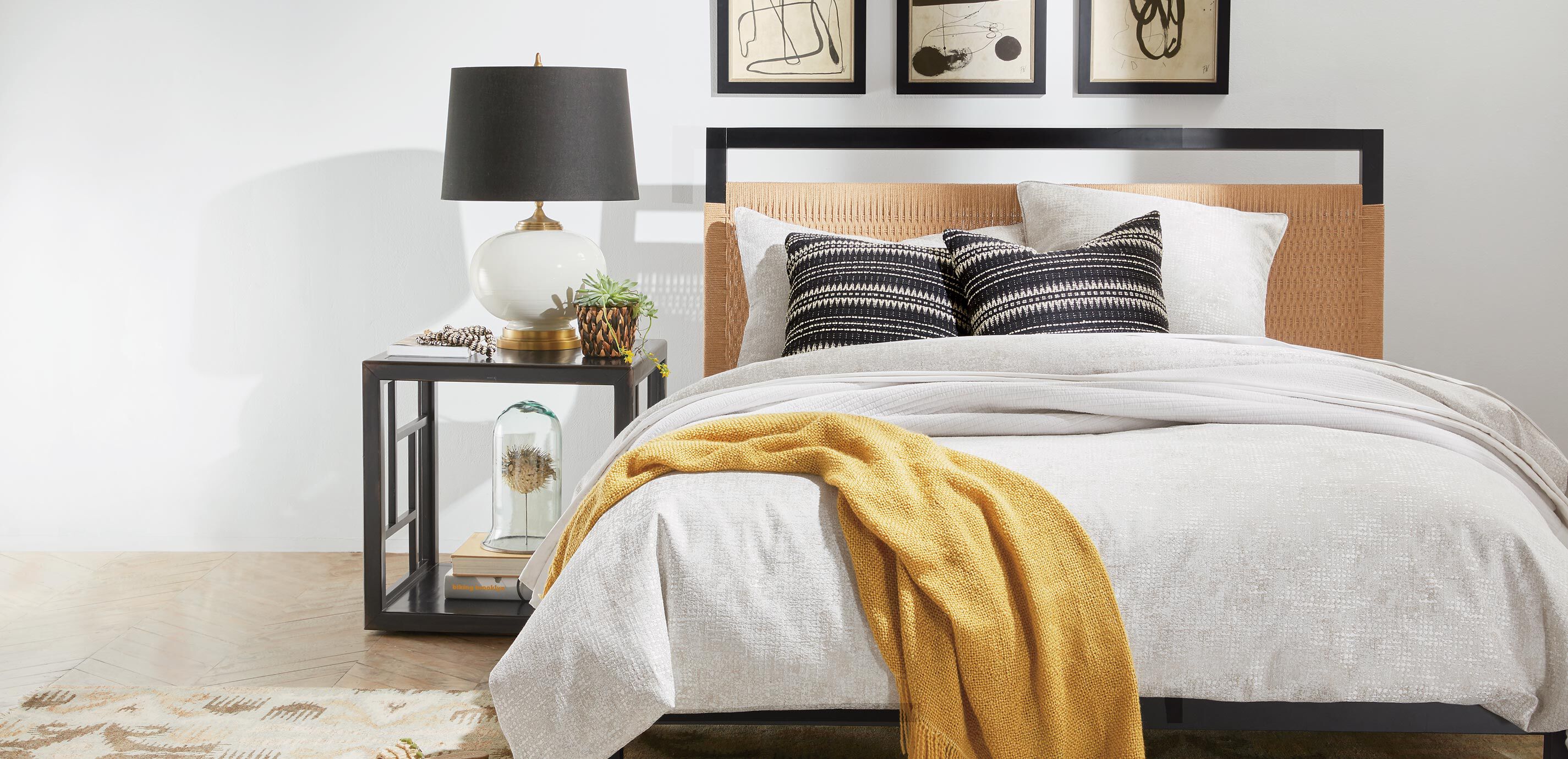 Dynasty Fretwork Side Table_7