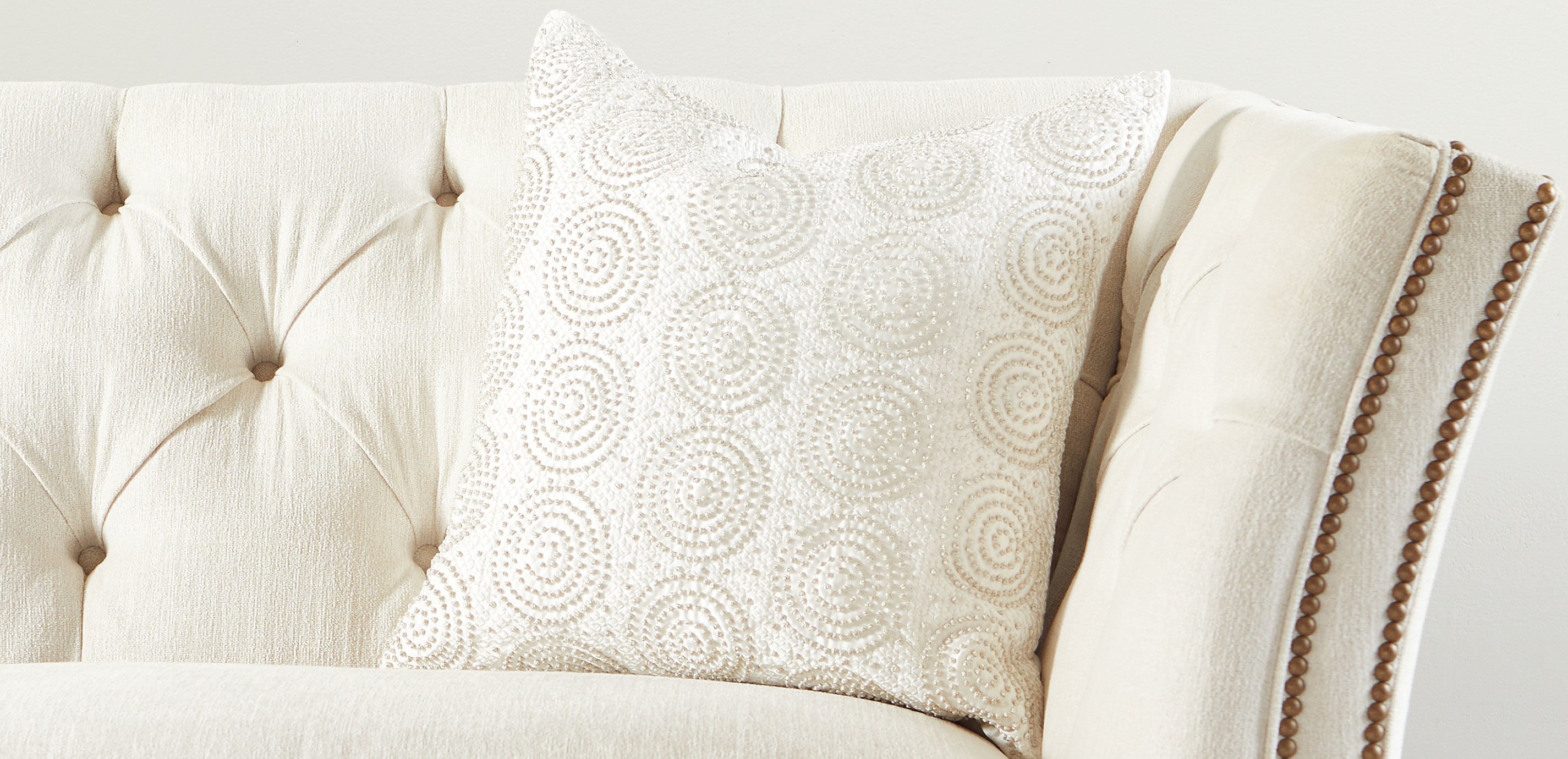 Knotted Circle Pillow_2