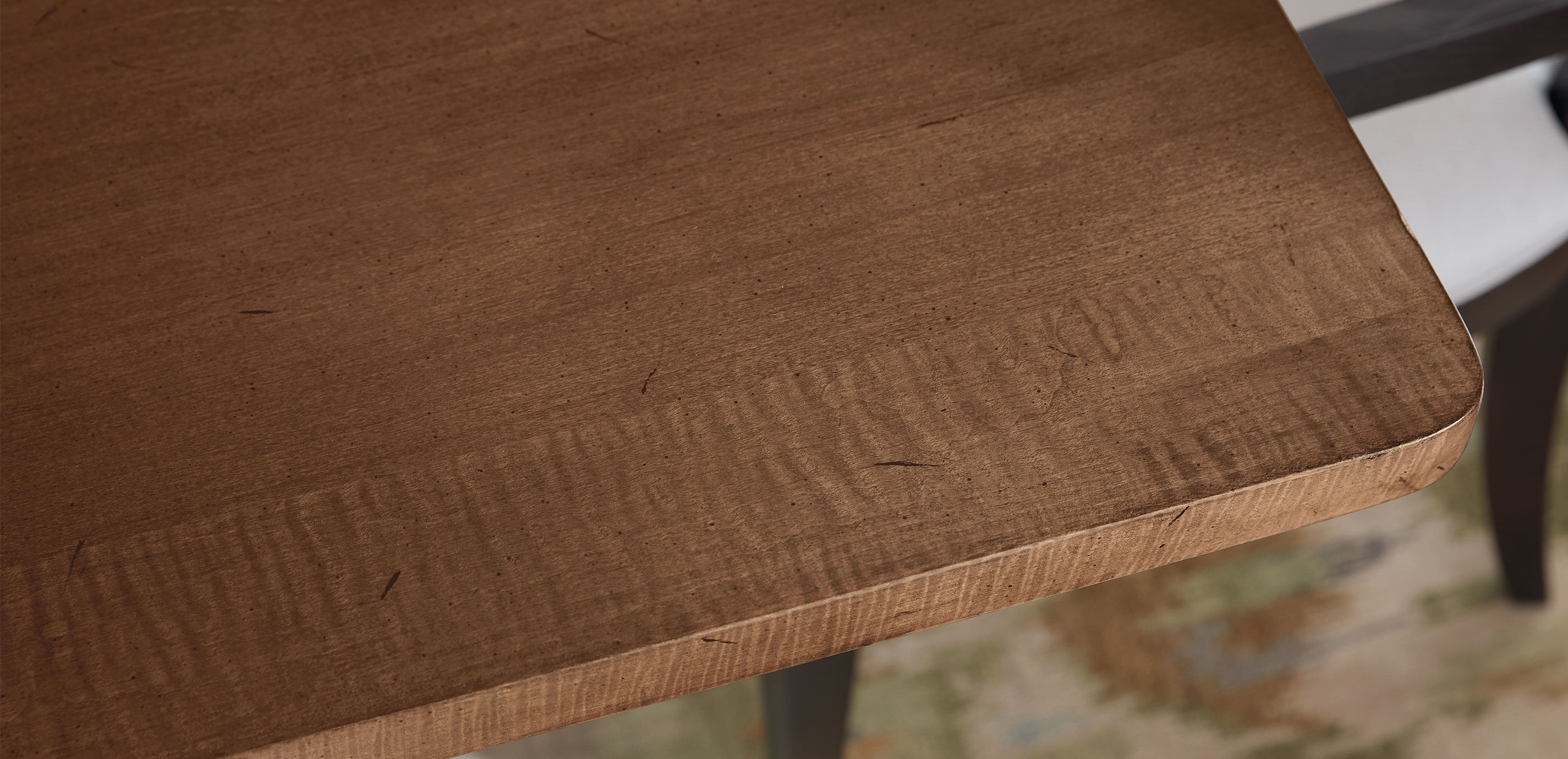 Brownstone (366) Finish Sample_2