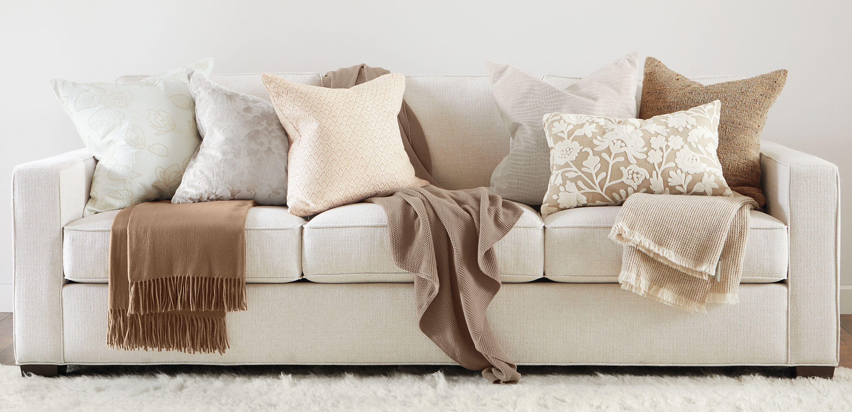 Crewel Stitch Botanical Lumbar Pillow_6