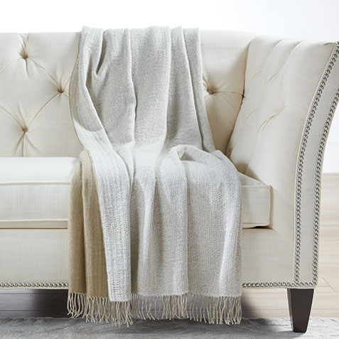 Oasi Reversible Throw image