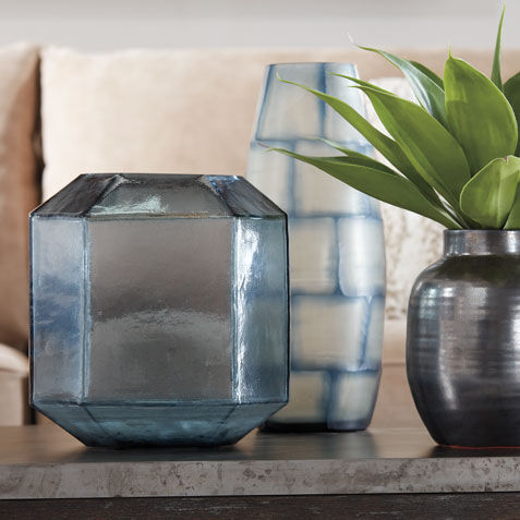 Mina Cut Glass Hurricane Product Tile Hover Image 432400