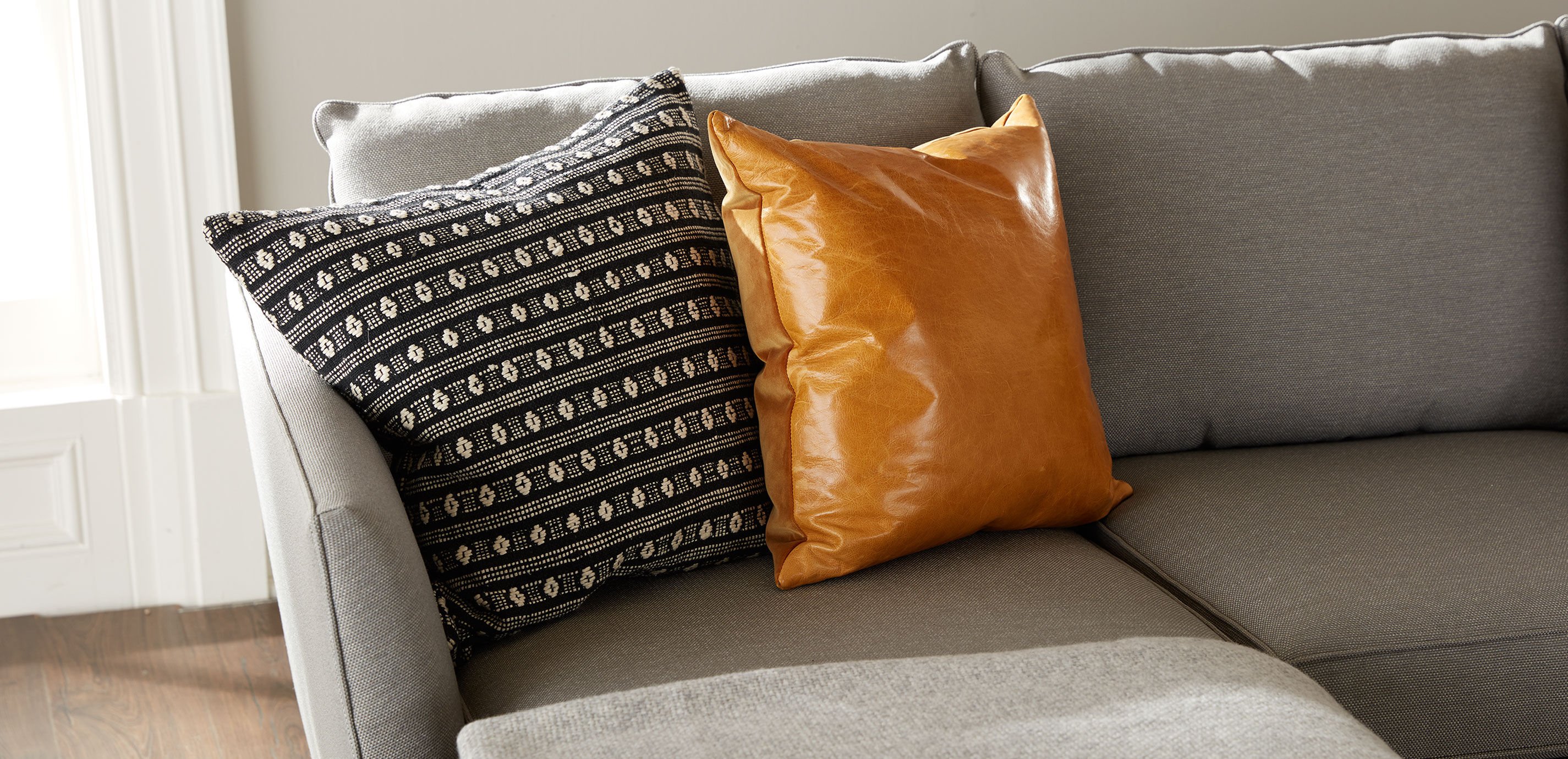 Leather Square Pillow_4