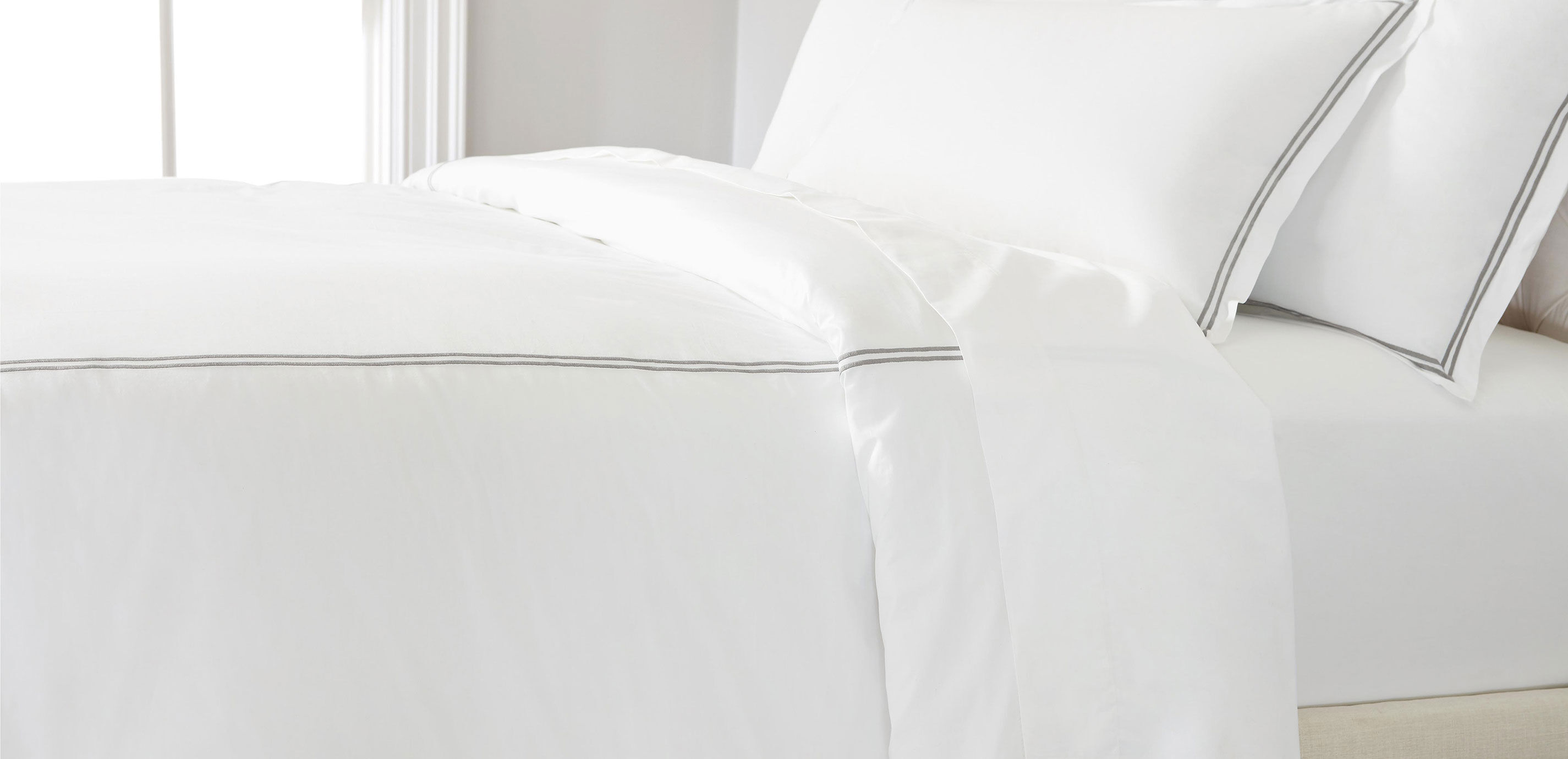 Satin-Stitch Percale Duvet Cover