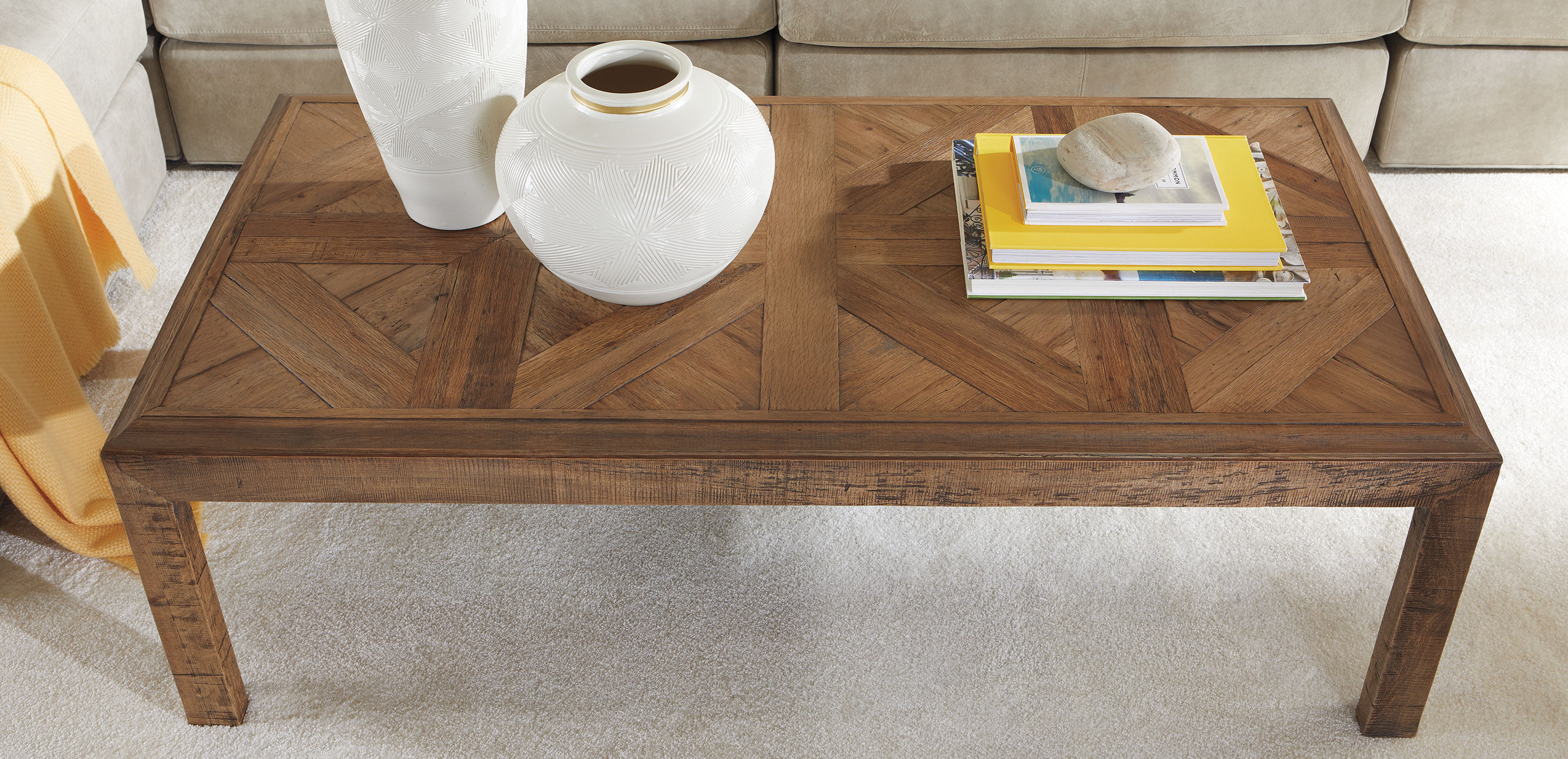 Small oblong coffee outlet table