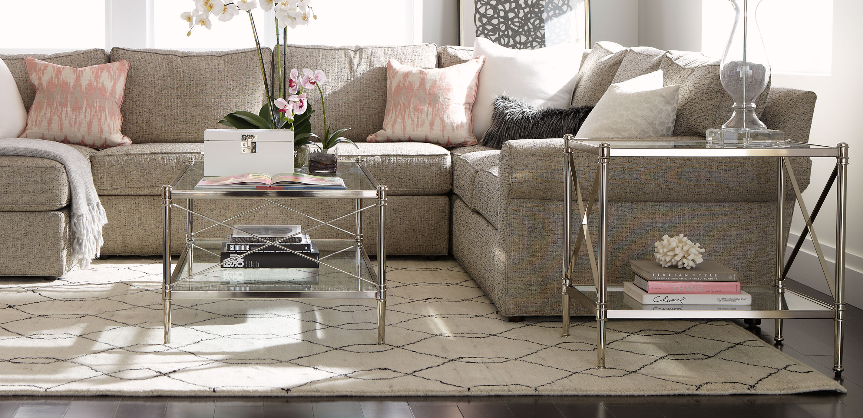 Ethan allen hot sale jocelyn coffee table