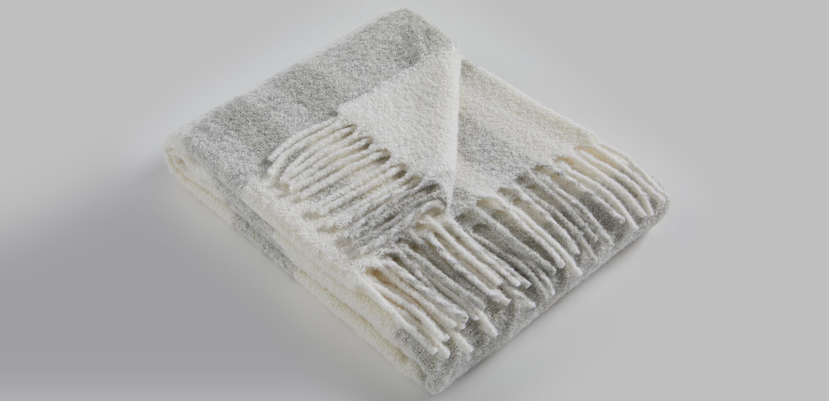 Plaid Alpaca Throw_1