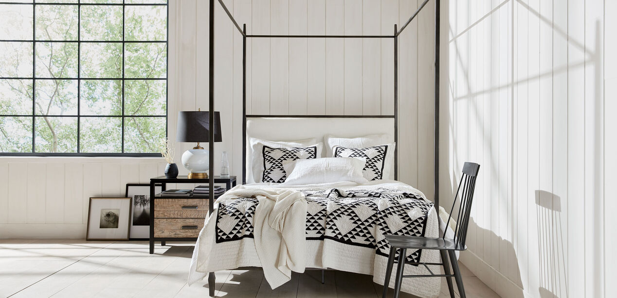 Lincoln Upholstered Poster Bed Beds Ethan Allen