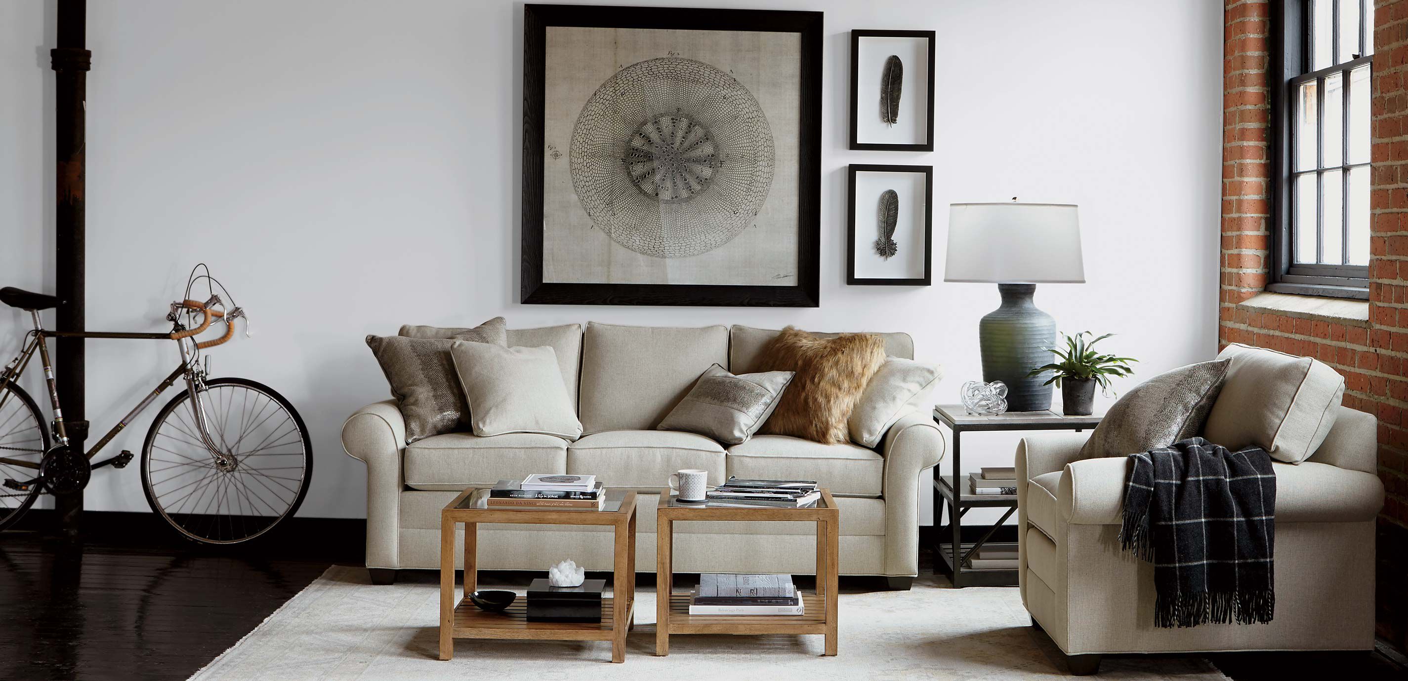 Bennett Roll-Arm Chair_3