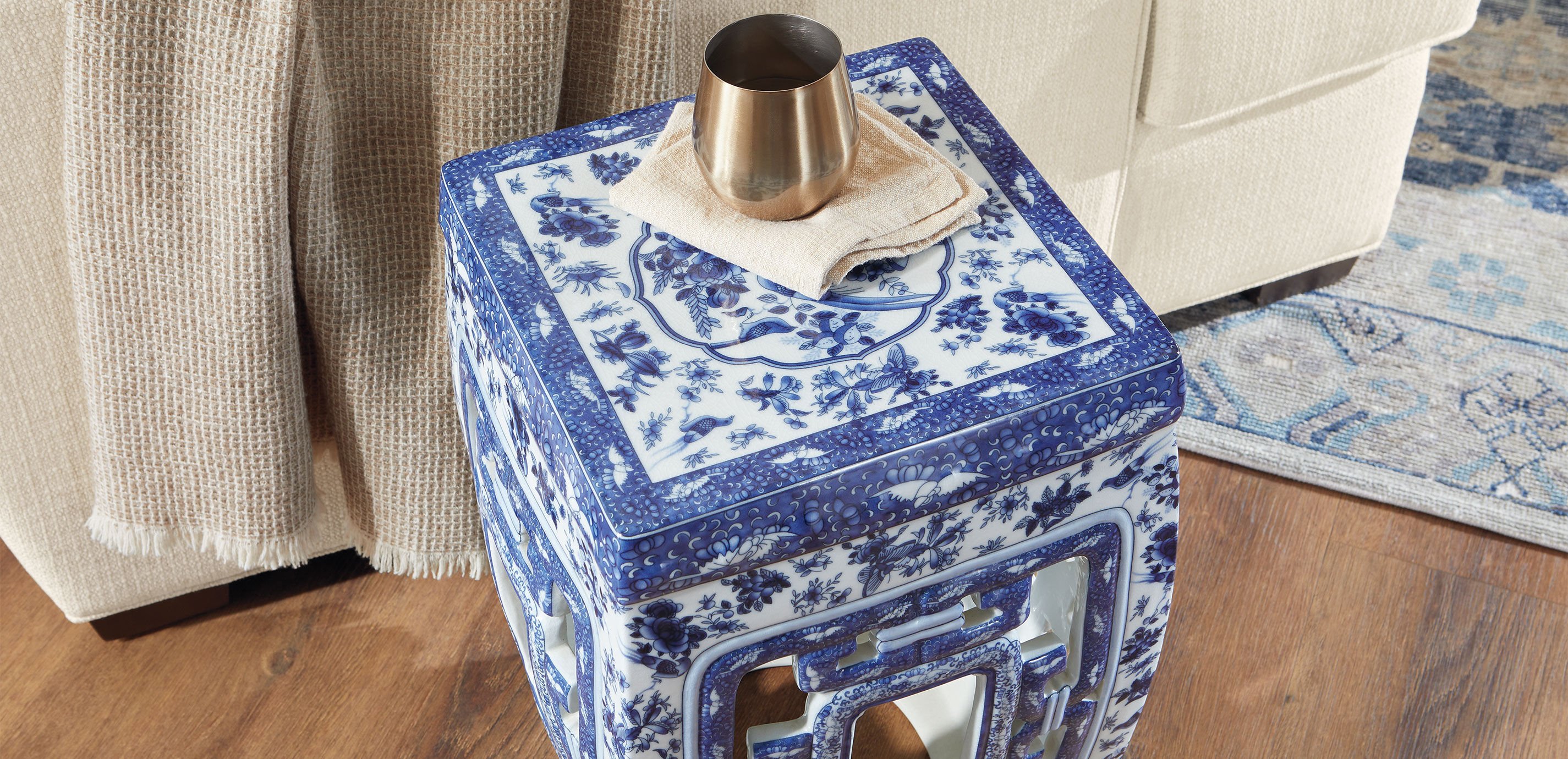 Pierced Garden Seat_3