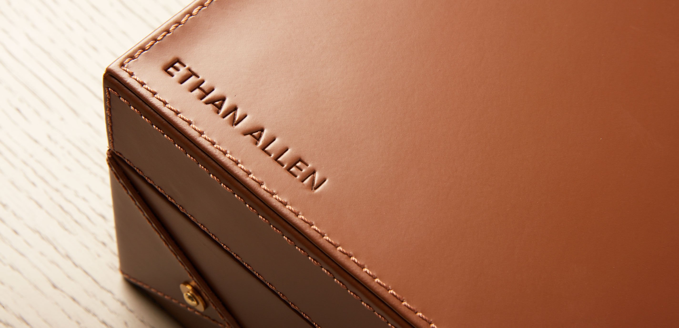 Brewster Leather Box_7