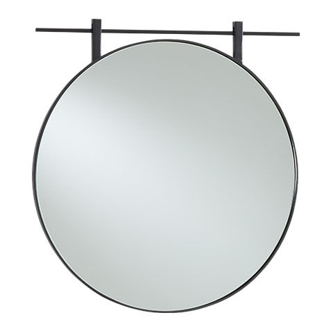 Gwennie Mirror image