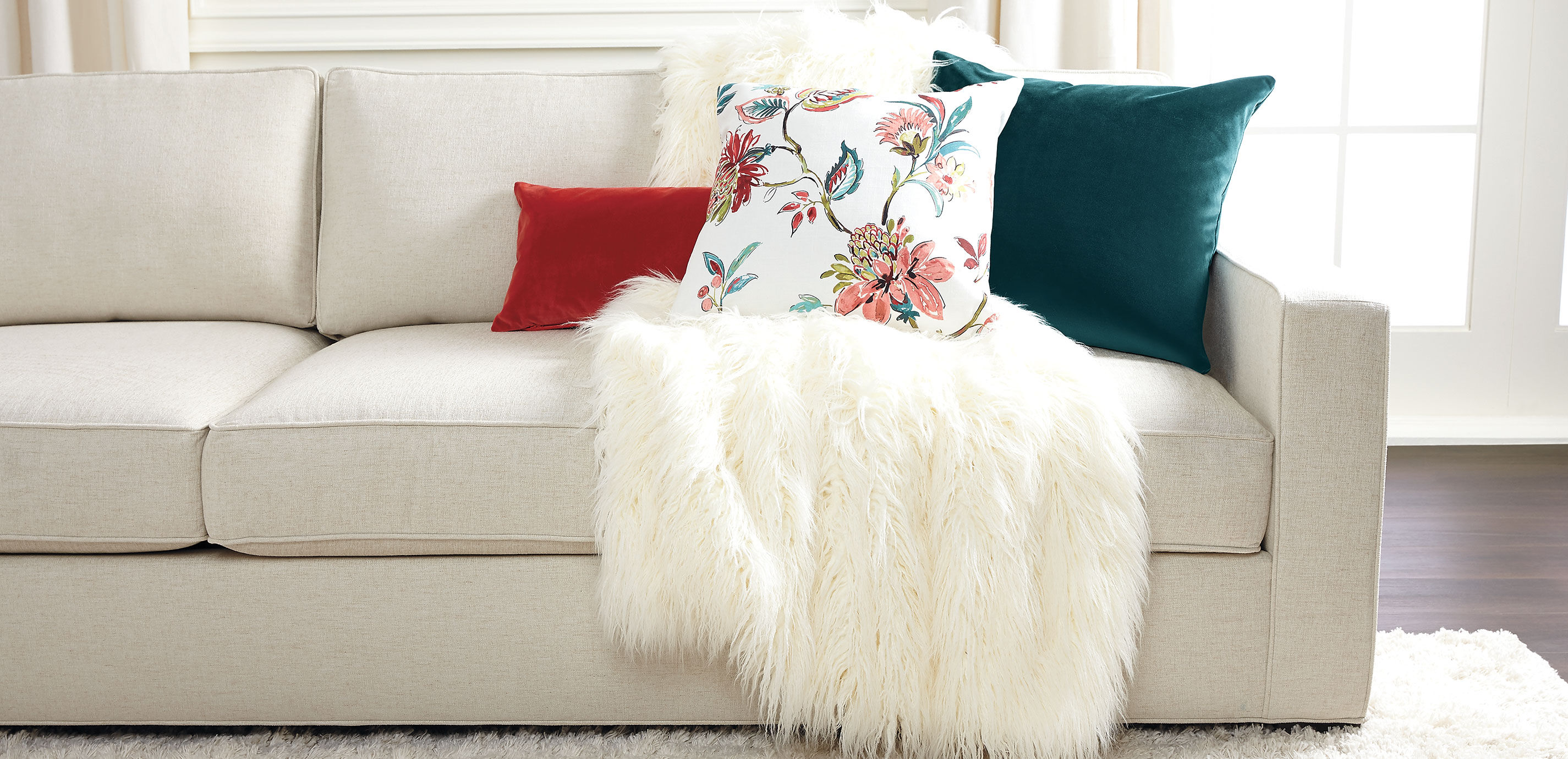 Velvet Square Pillow_1