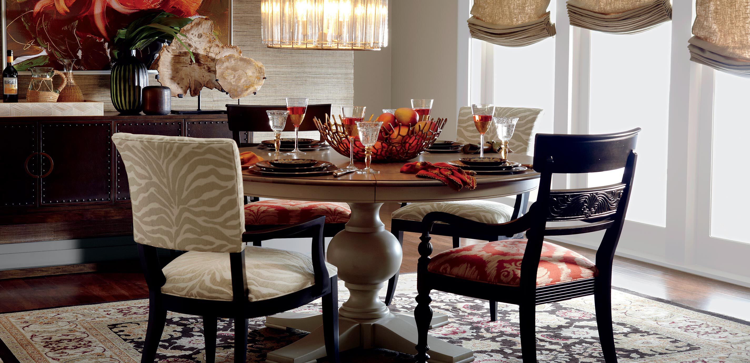 Ethan allen round hot sale kitchen table
