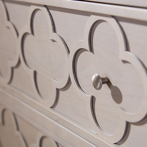 Dahlia Chest Product Tile Hover Image 155044