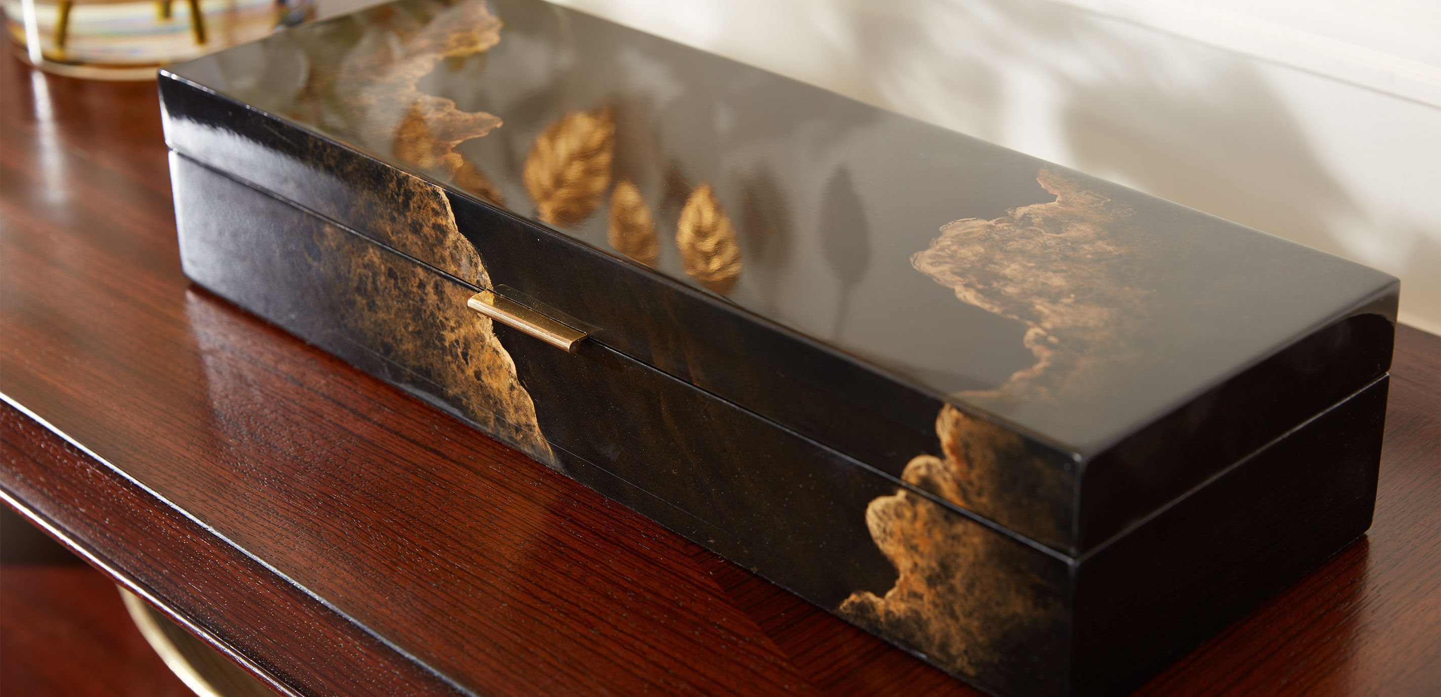 Linear Abstract Decorative Box_6