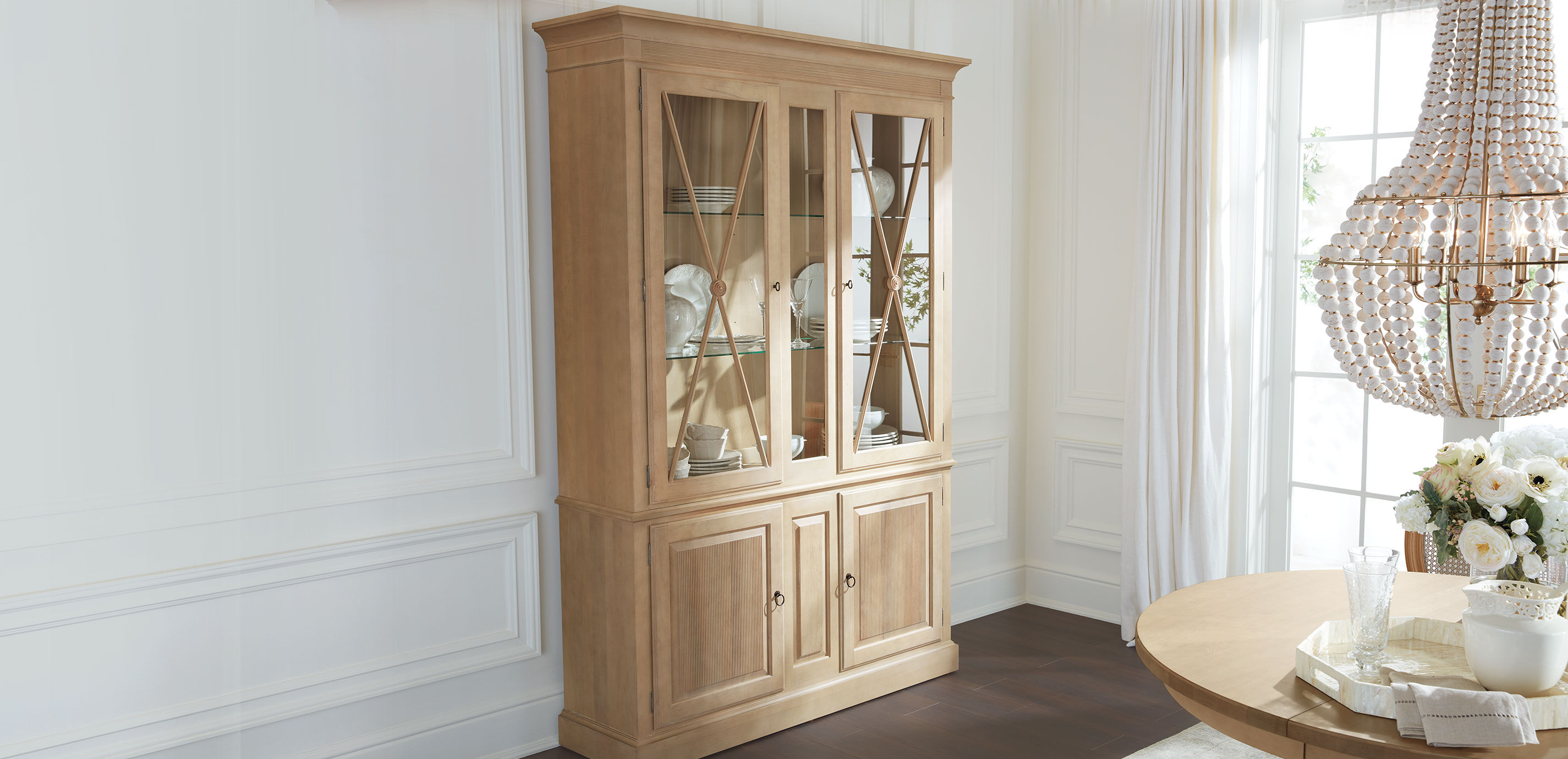 Davos Tall Display Cabinet with Glass Doors_7