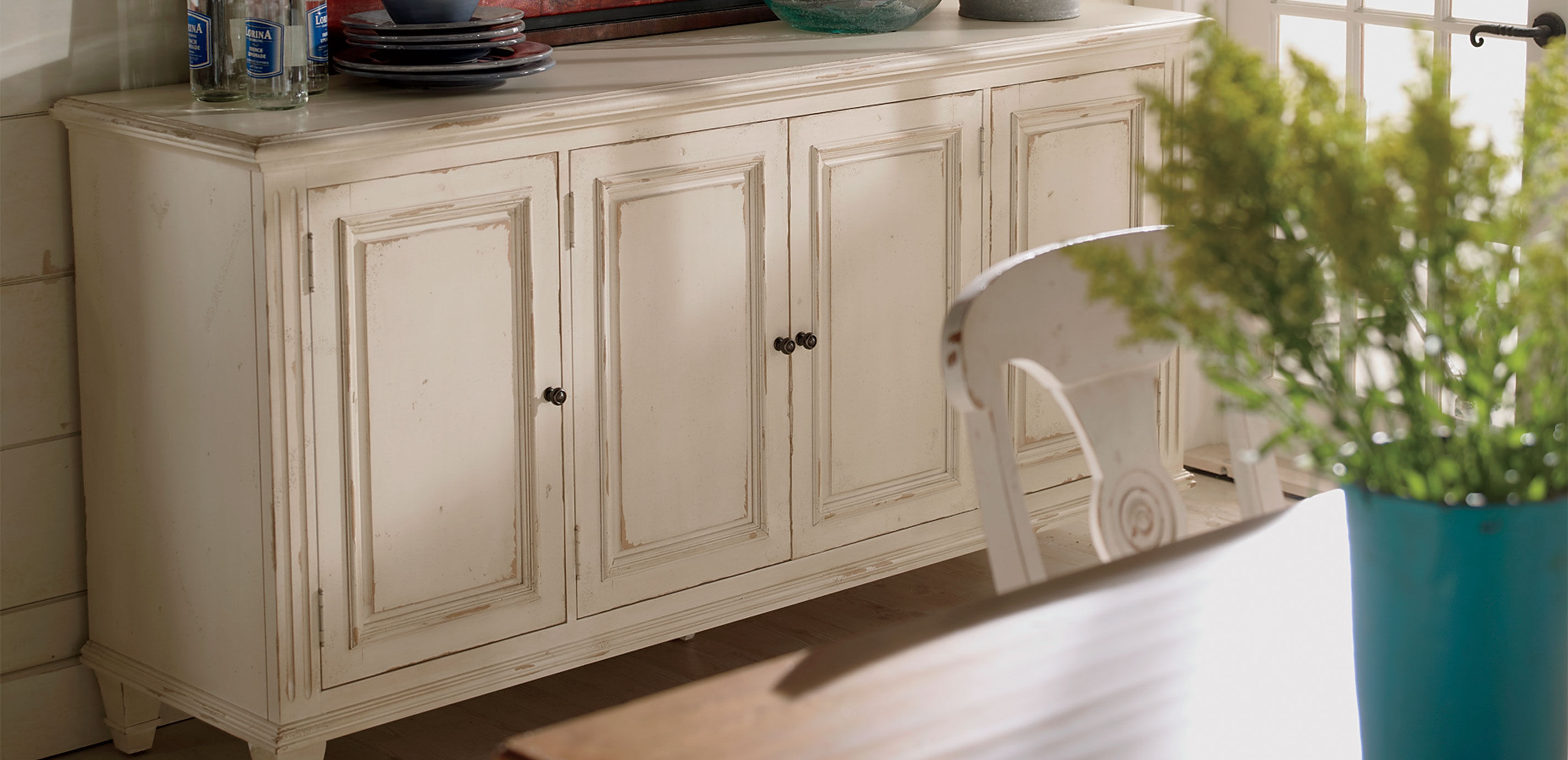 Ethan outlet allen credenza