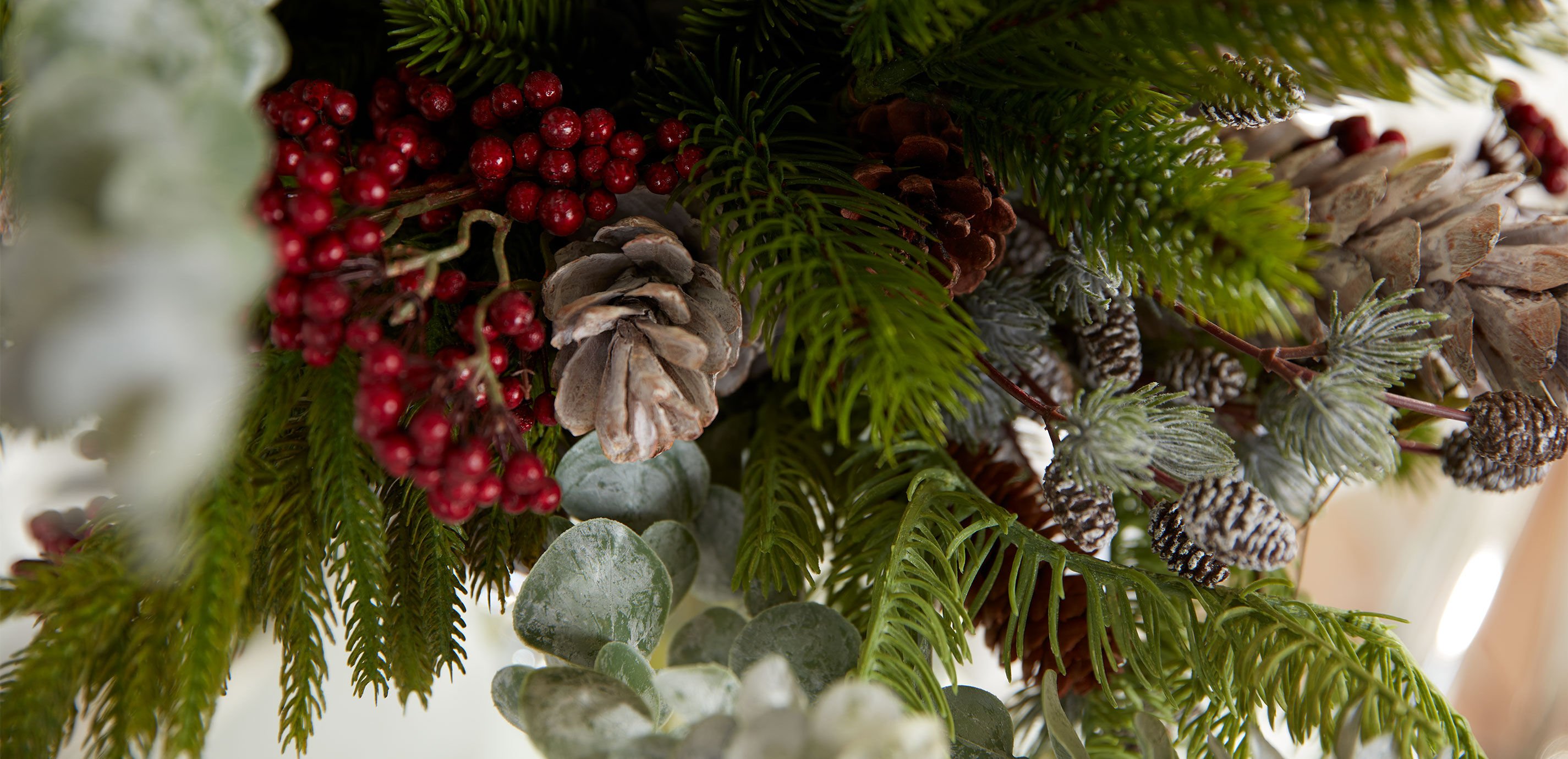 Evergreen & Eucalyptus Holiday Centerpiece_5