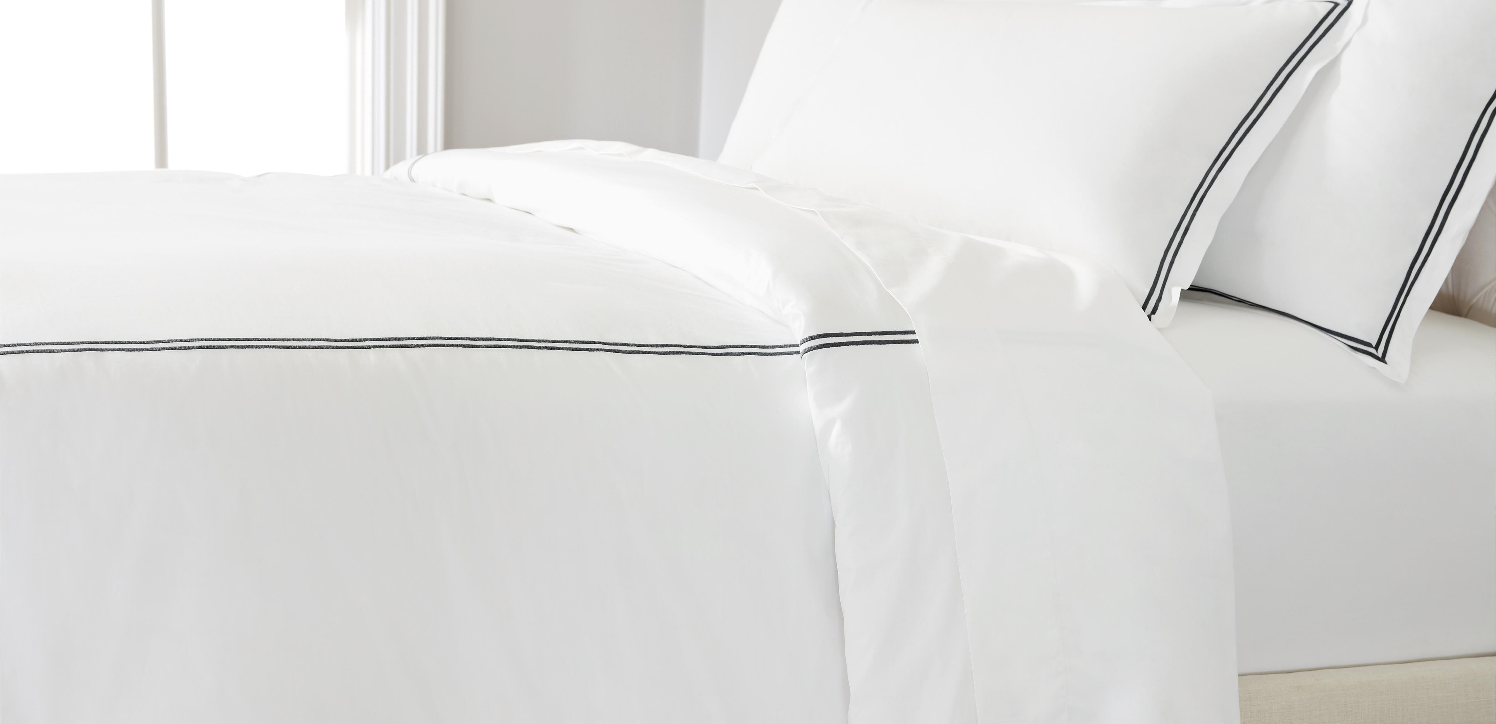Satin-Stitch Percale Duvet Cover