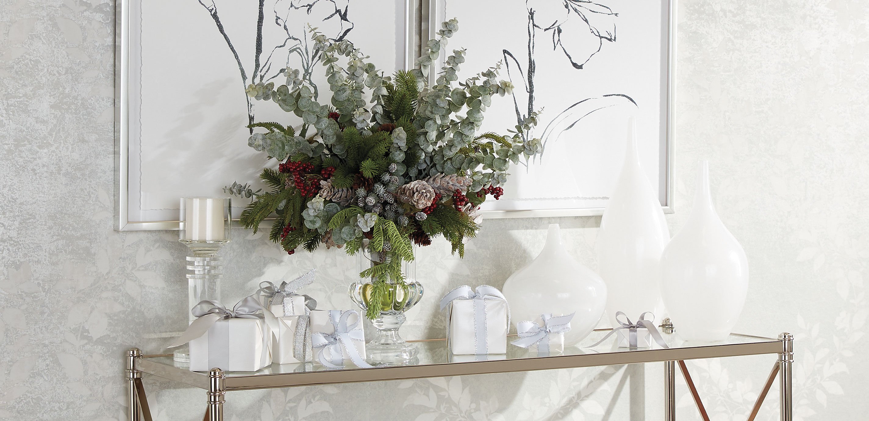 Evergreen & Eucalyptus Holiday Centerpiece_8