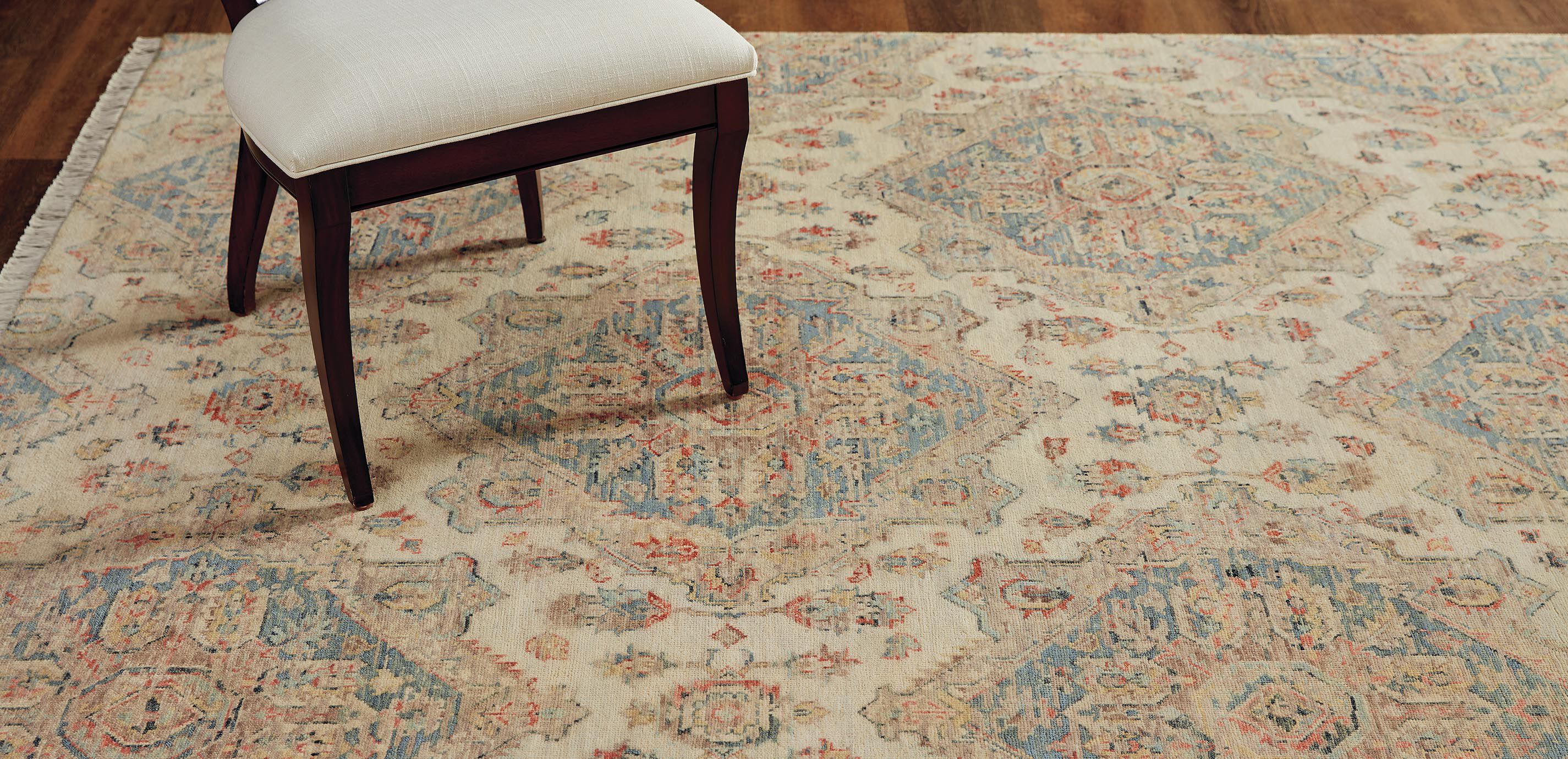 Royal Medallion Fringe Rug_2