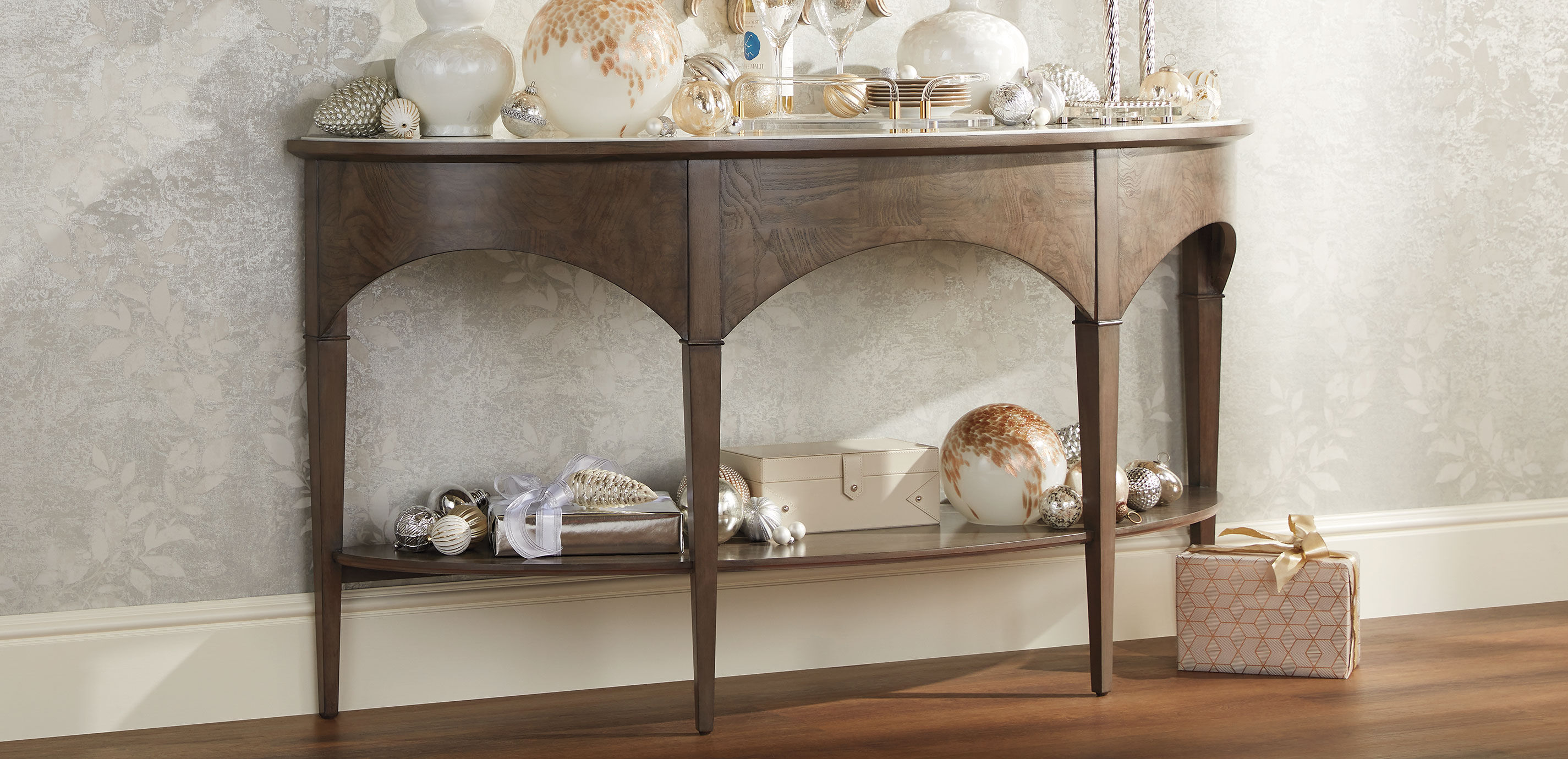Grafton Demilune Console Table_9
