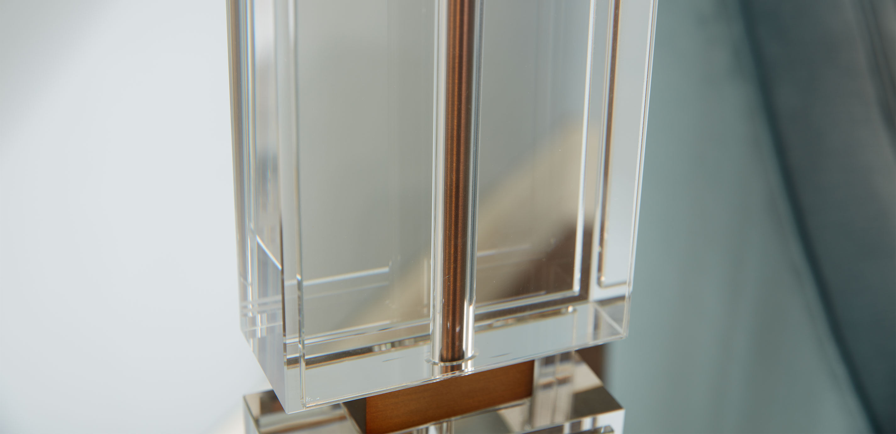 Victoria Floor Lamp, Brass_5